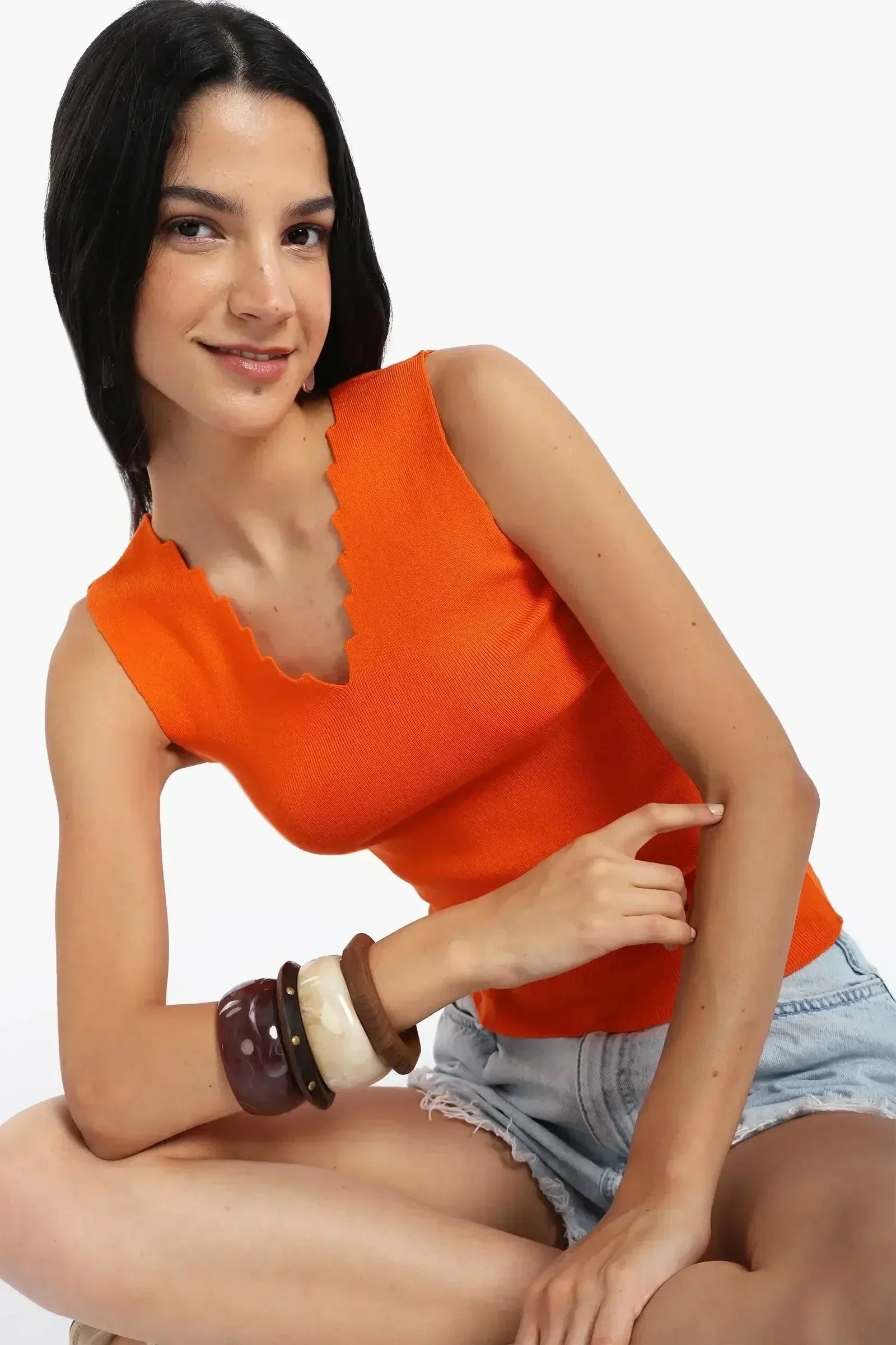 Carina - Seamless Zigzag V-Neck Top 4