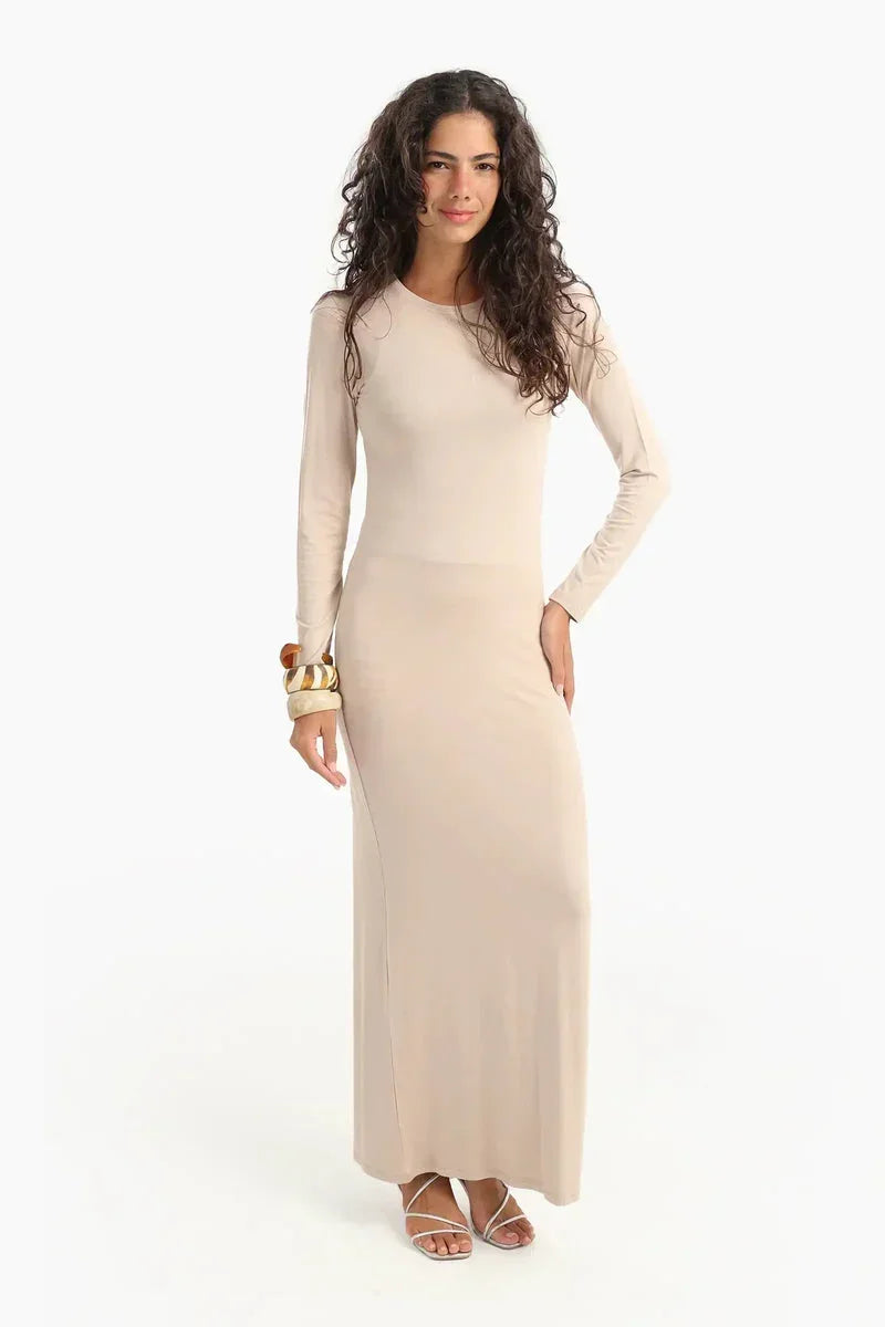Carina - Slim Dress with Back Slit 3