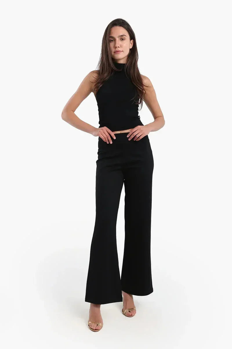 Everyday Black Pants - Carina 5