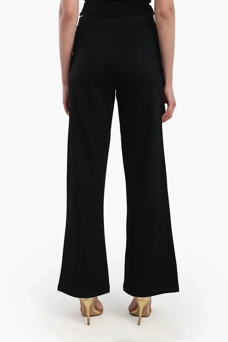Everyday Black Pants - Carina 3