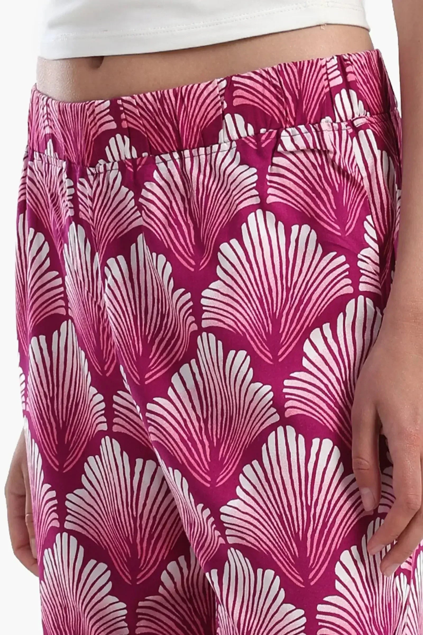 Carina - Shell Printed Pants 4