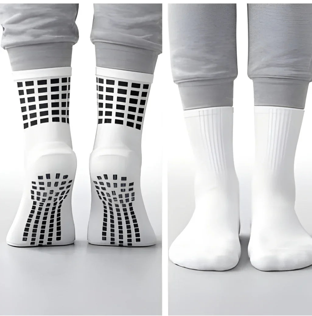 3 Feathers - Umra/Sports Anti Slip Long Cotton Socks 1
