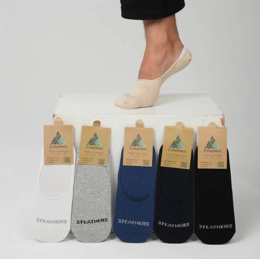 3 Feathers Invisible Antislip Cotton Socks Free Size Fits 40 - 45 for Men 1