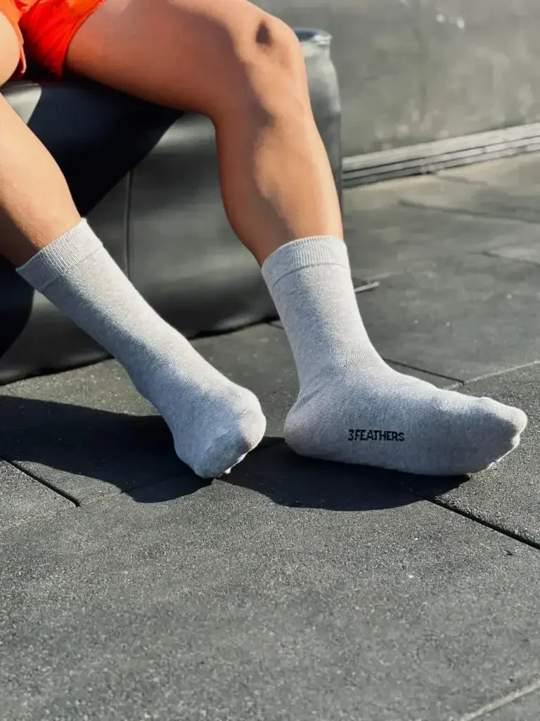 3 Feathers Classic Cotton Long Socks Free Size Fits 40 - 45 for Men 1