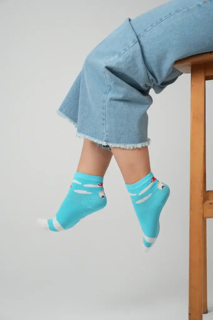 3 Feathers Flying Puppy Design Cotton High Ankle Socks Free Size Fits 36 - 41 for Women 1