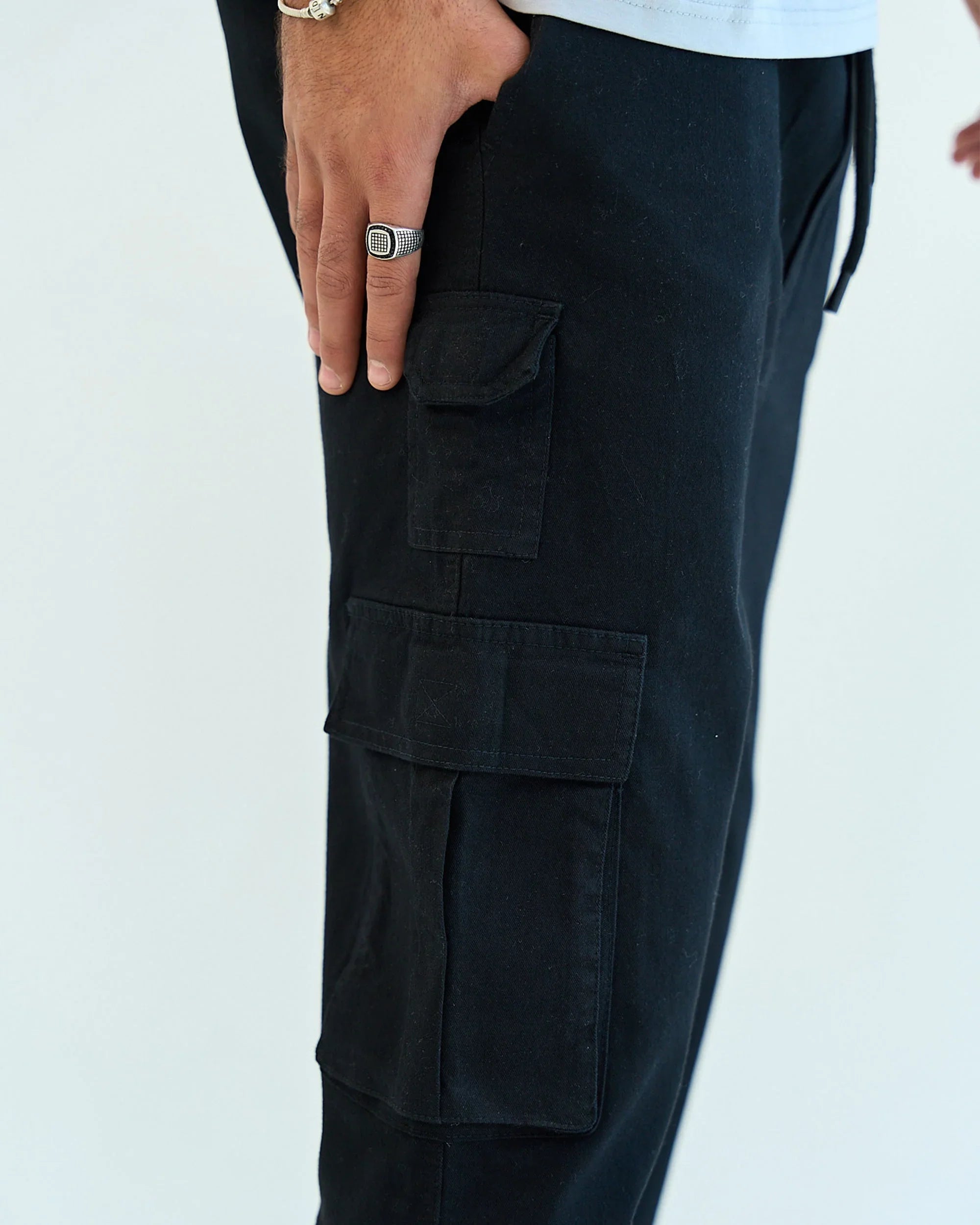 NAS Trends - Basic Unisex Cargo Pants - Black 3