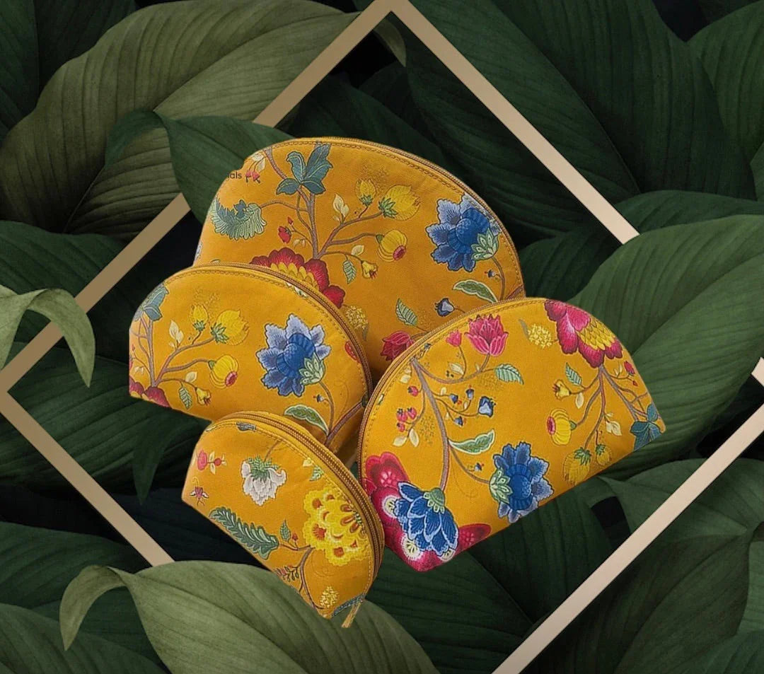 the Concept Store - Vinyl & Faux Leather Makeup Bags Set of 4 1