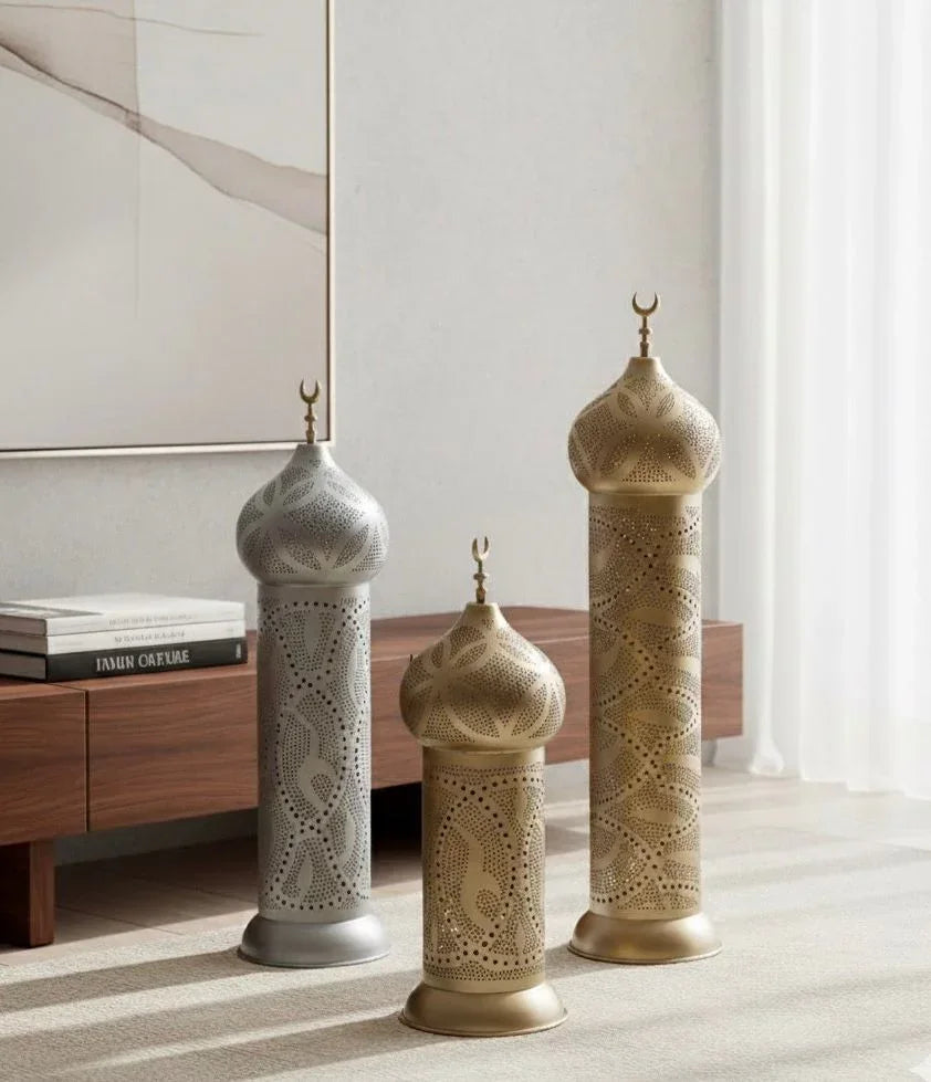 Lavender - Set of 3 Metal minarets with gold and silver Matt finish 1