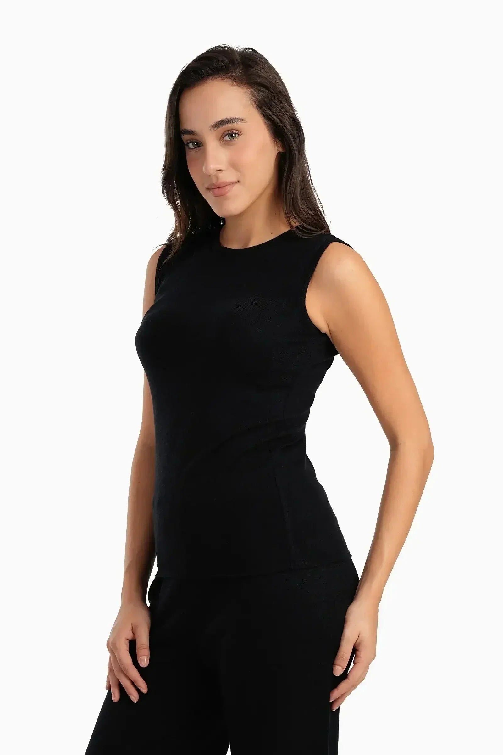 Carina - Sleeveless Lounge Top 3