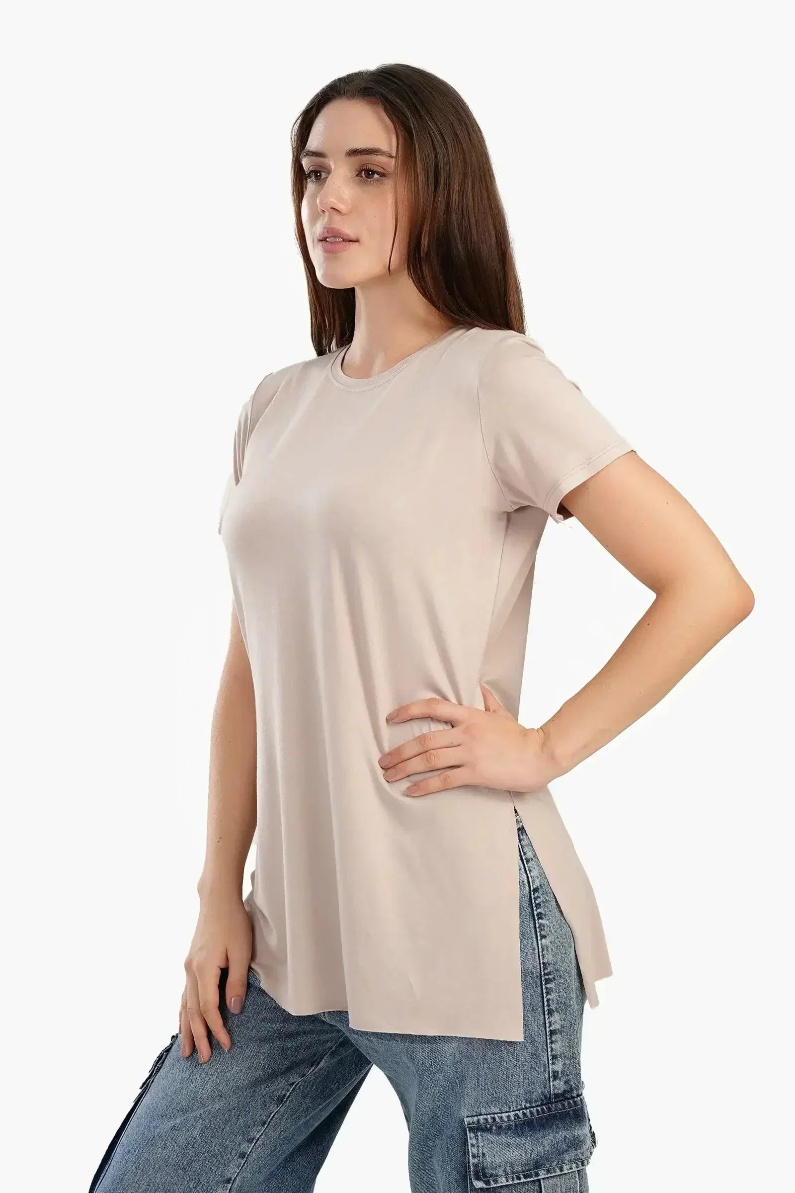 Carina - Chic Viscose Half-Sleeve Top 2