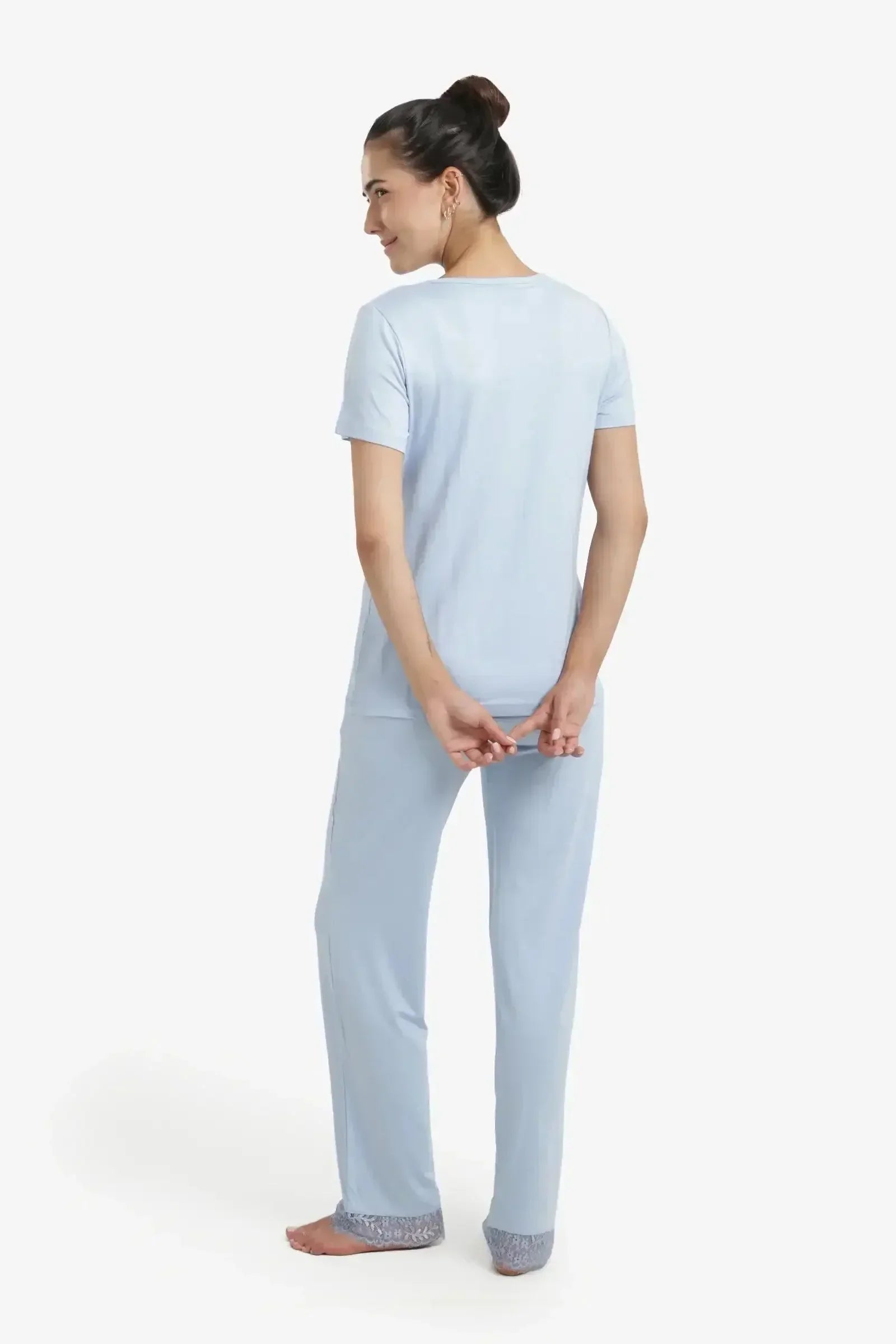 Carina - Pyjama Set with Lace Edges 15