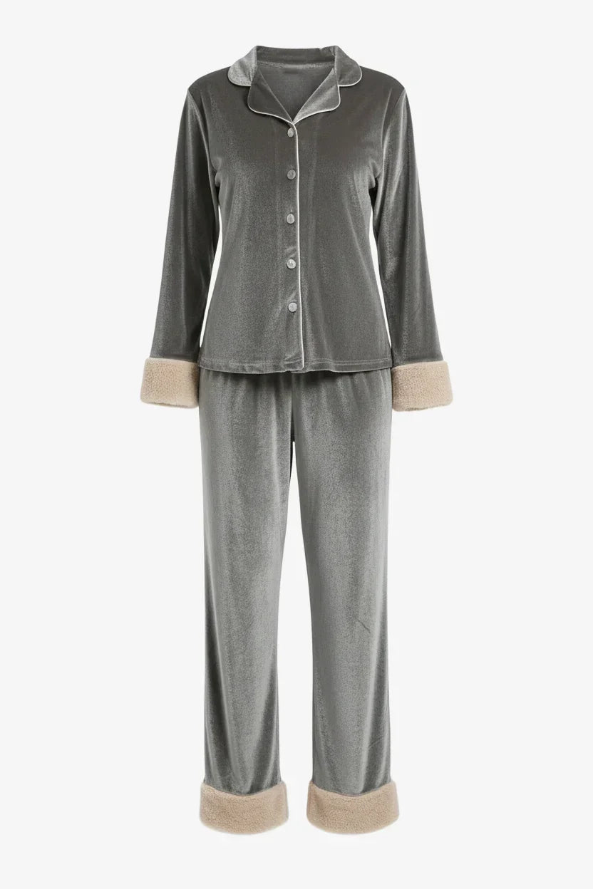 Carina - Velvet Button-Down Pyjama Set 12