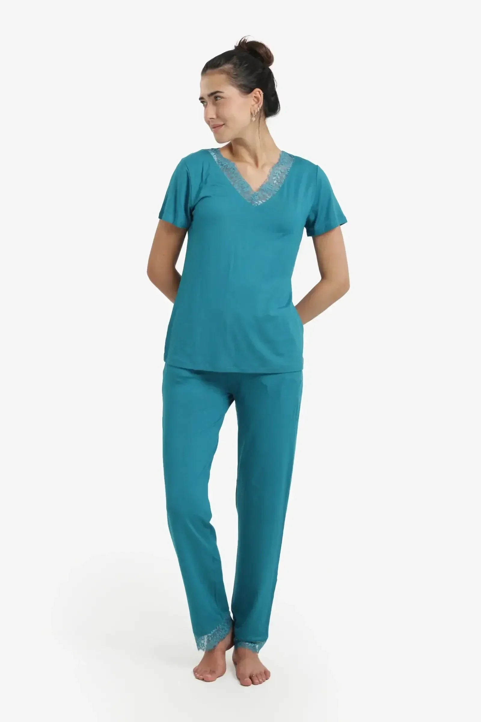 Carina - Pyjama Set with Lace Edges 22