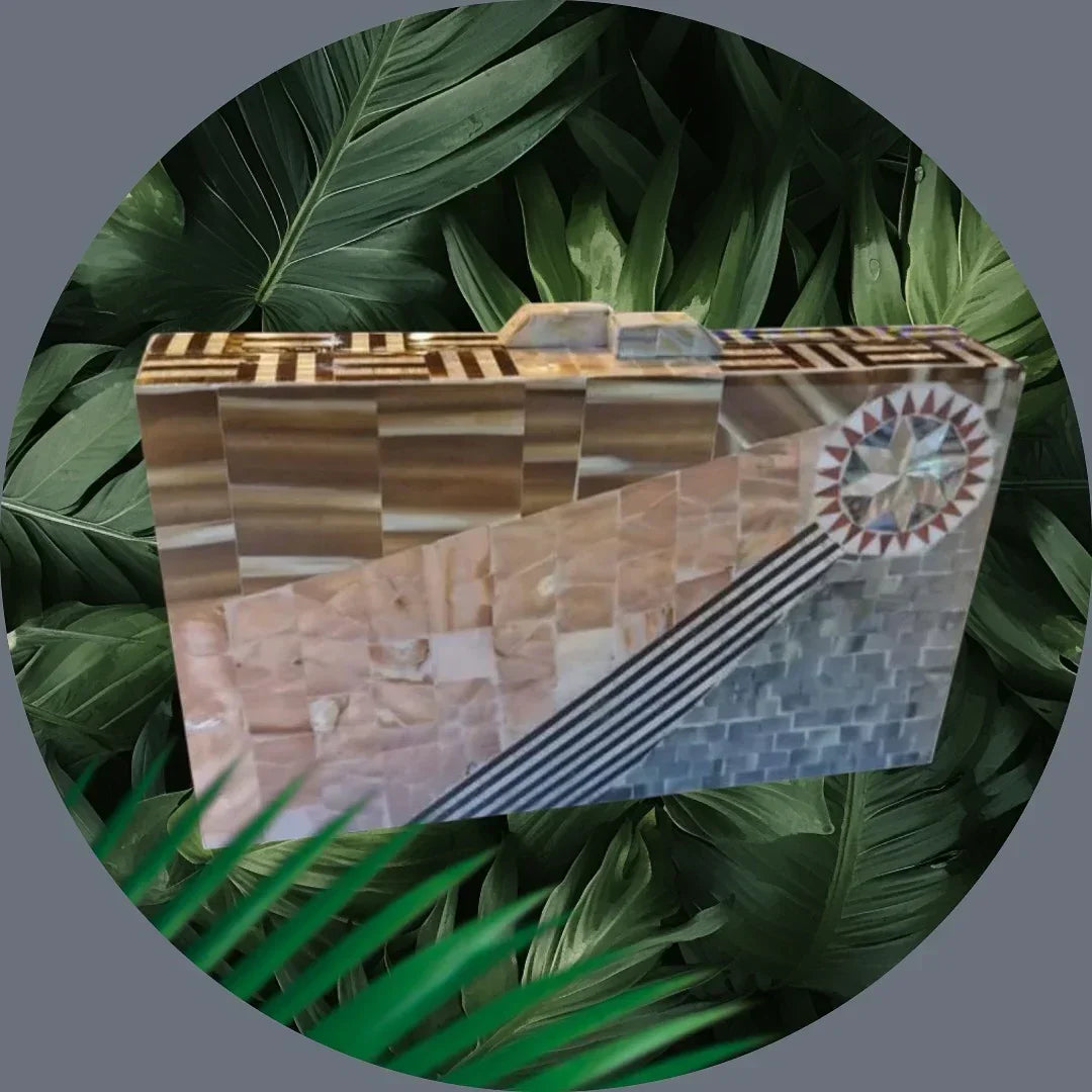 The Concept Store - The Mother of pearl - Star Bag 1