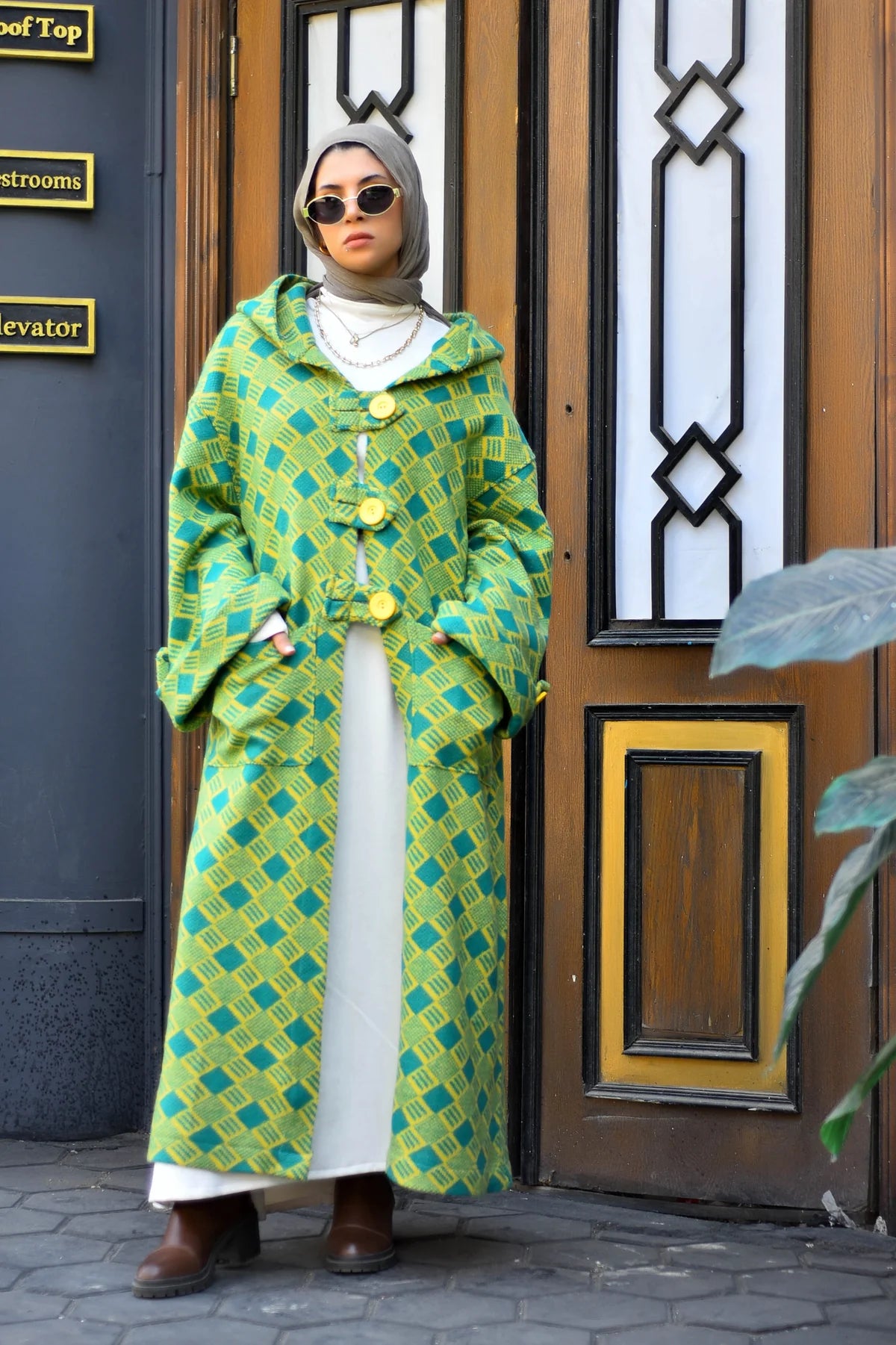 Queenza - Emerald Mosaic Hooded Winter Cardigan 2