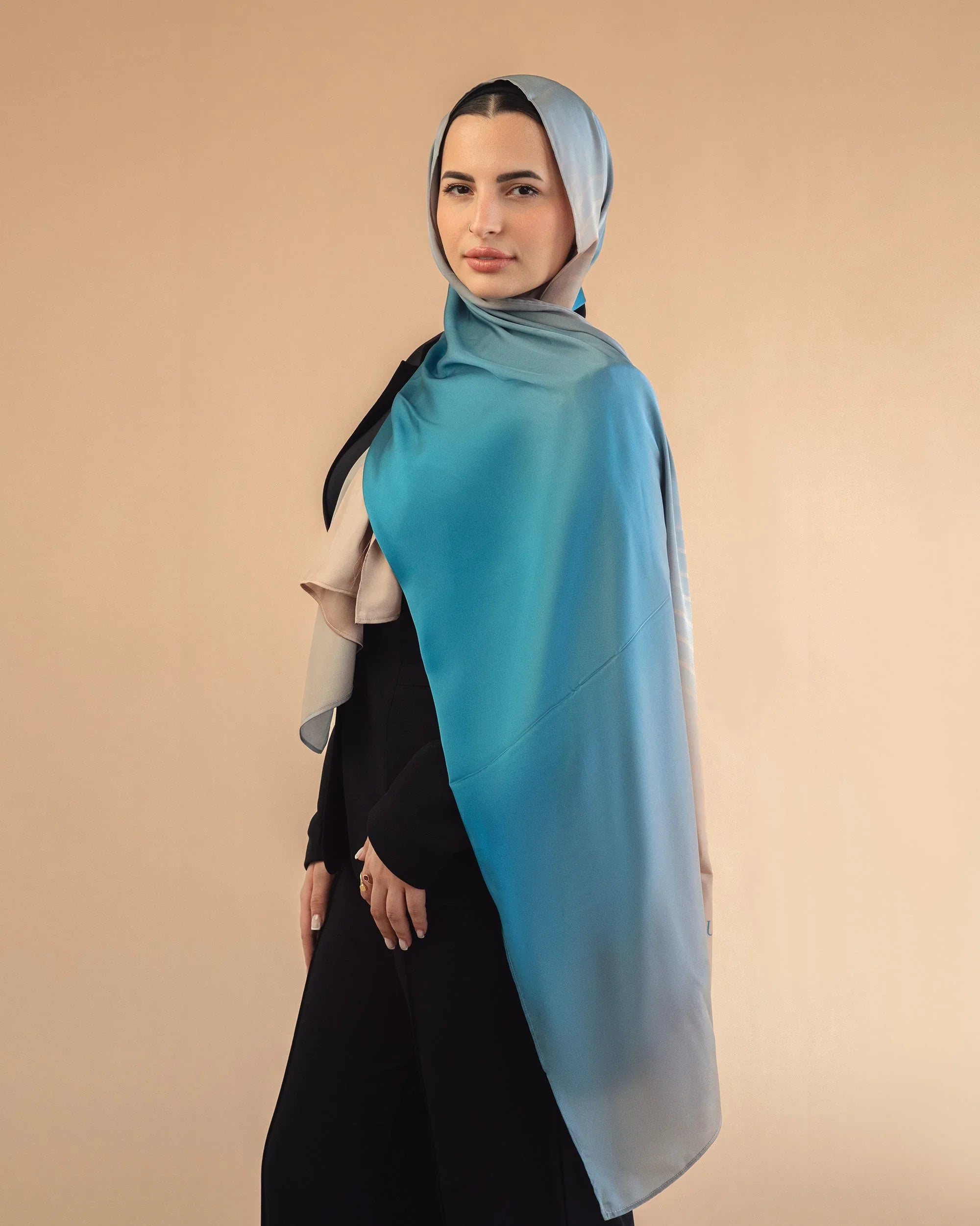 Light Between the Waves Unisex Scarf W - NAS Trends 3