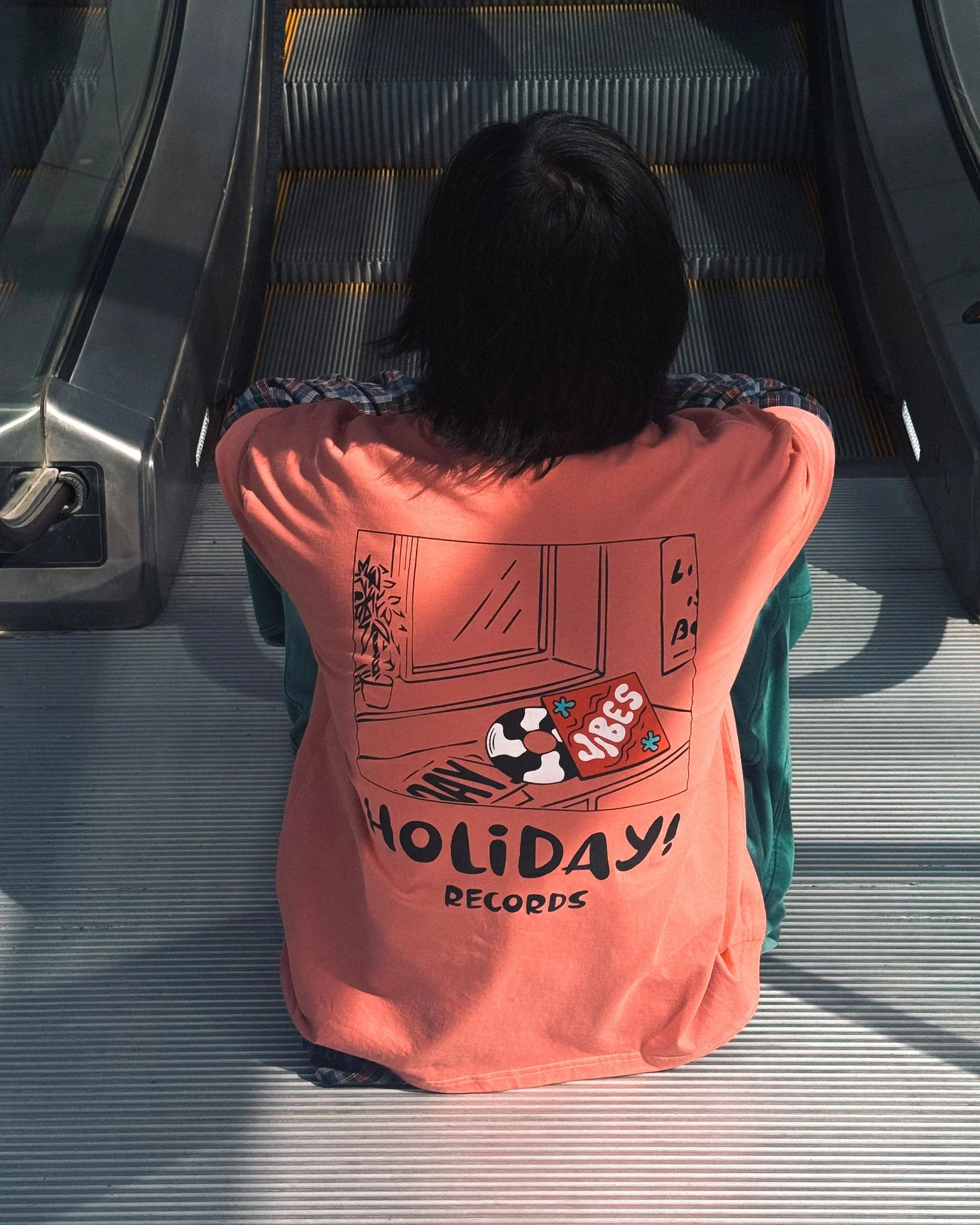 Holiday Records Unisex Oversized SS T-Shirt - Simon - NAS Trends 4