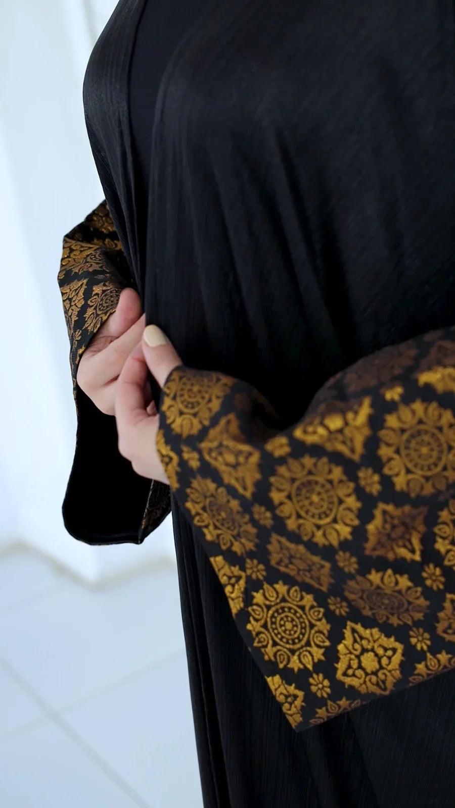 Mimme Boutiqe - Black Silk Kaftan 3