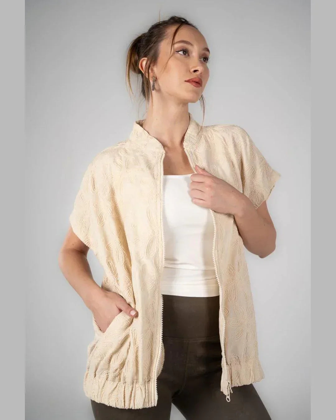 Vest Linen-Beige color - A_Squared_Y - Babazzaro