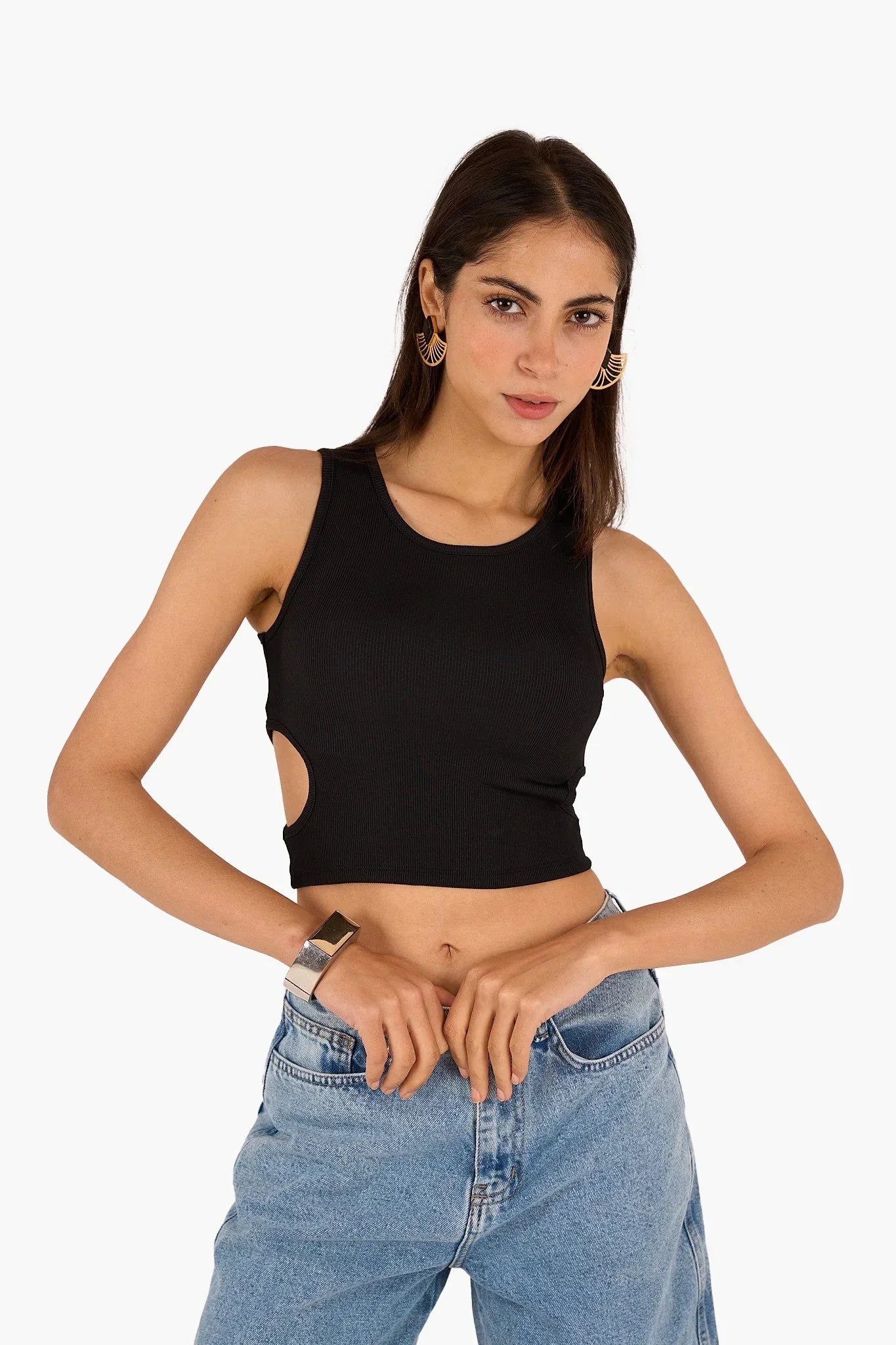 Clue - Cropped Cut-Out Ribbed Top 3