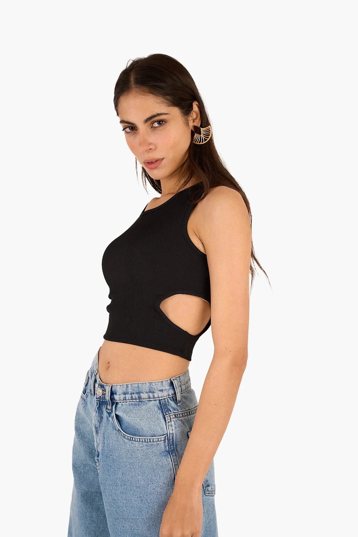 Clue - Cropped Cut-Out Ribbed Top 4