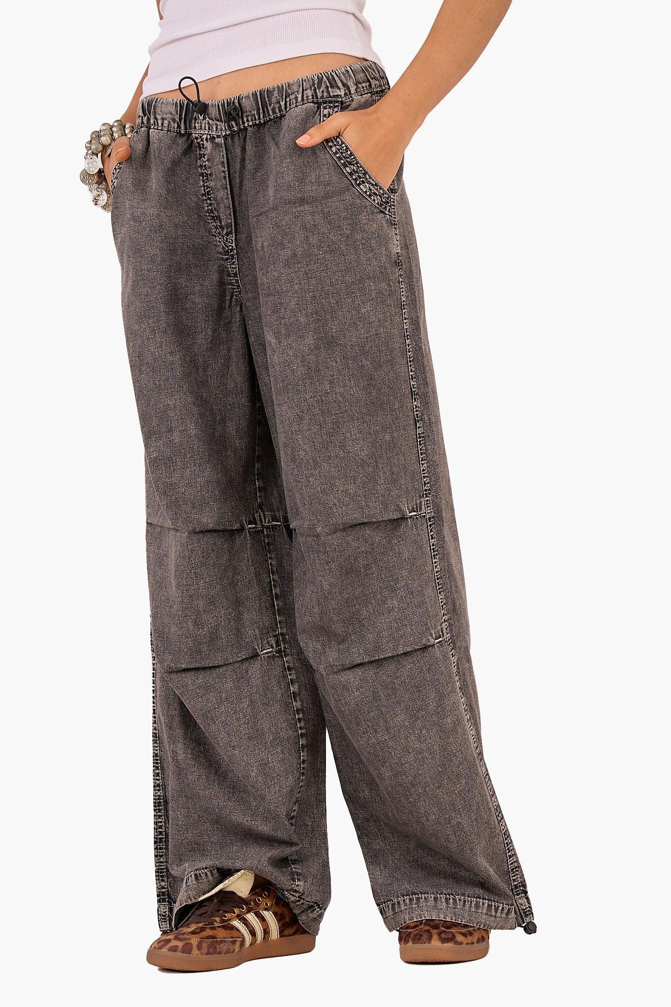 Clue - Relaxed Fit Drawstring Denim Pants 4