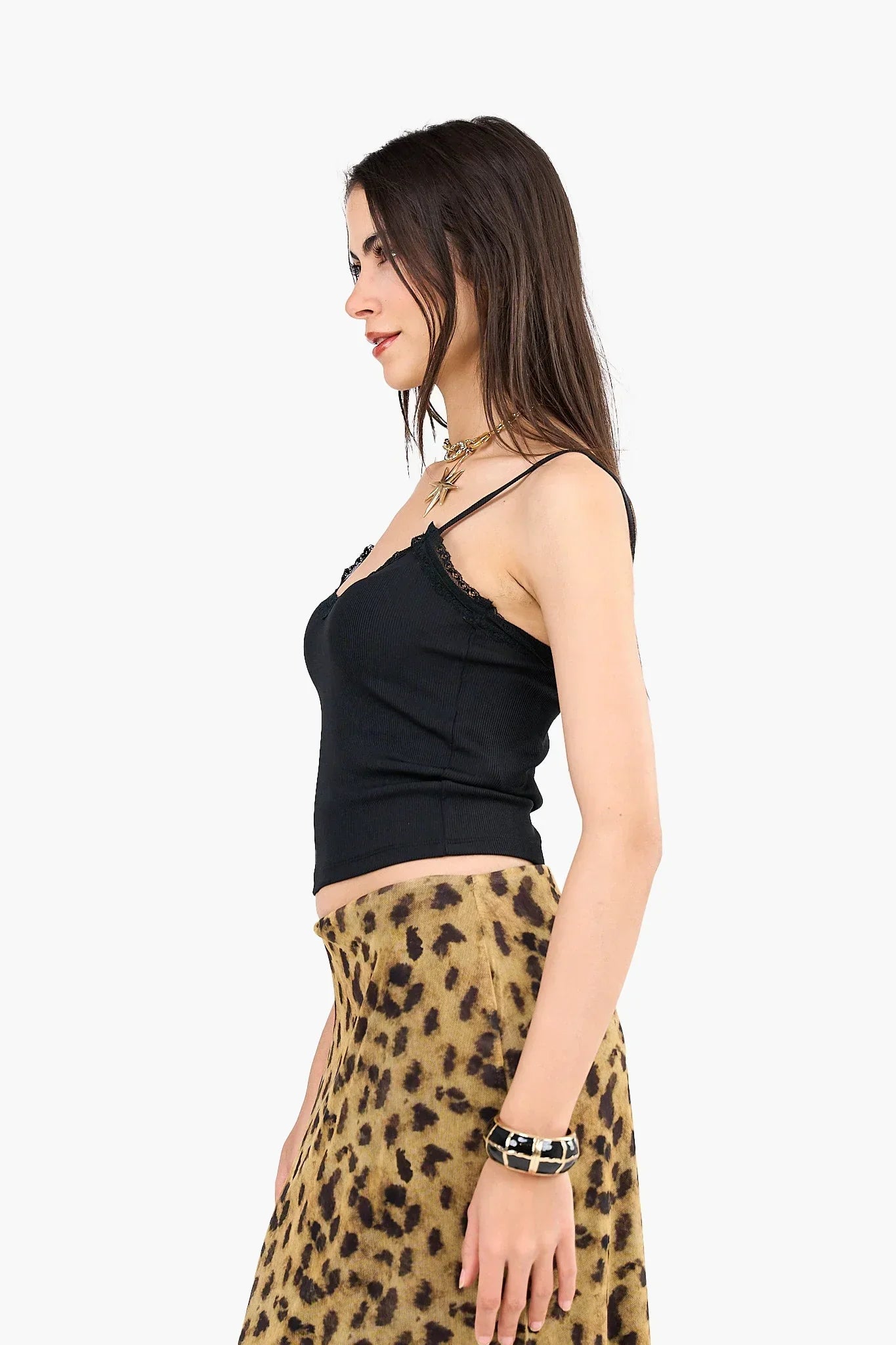 Clue - Cropped Ribbed Top with Lace 5