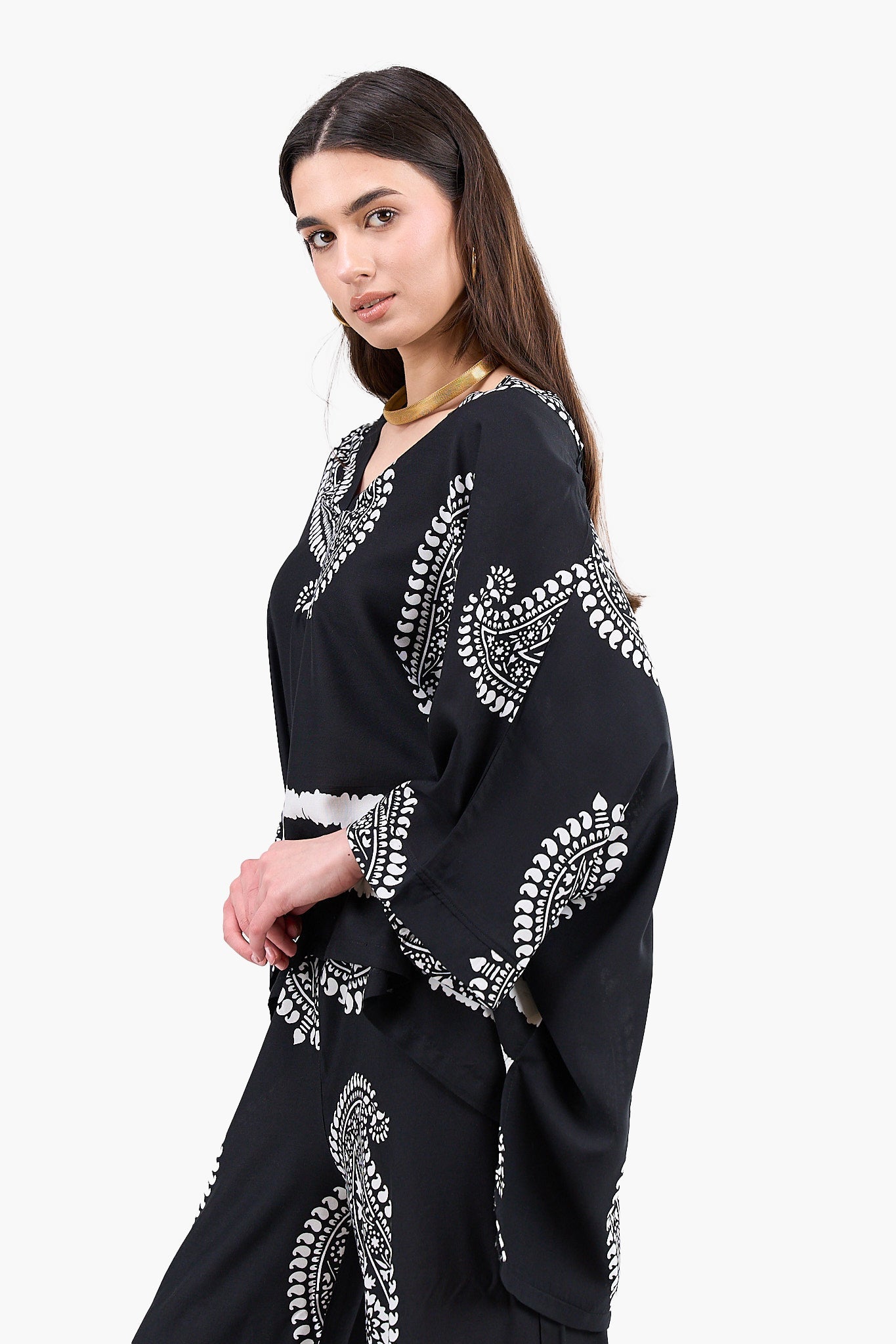 Black & White Printed Blouse - Clue - Babazzaro