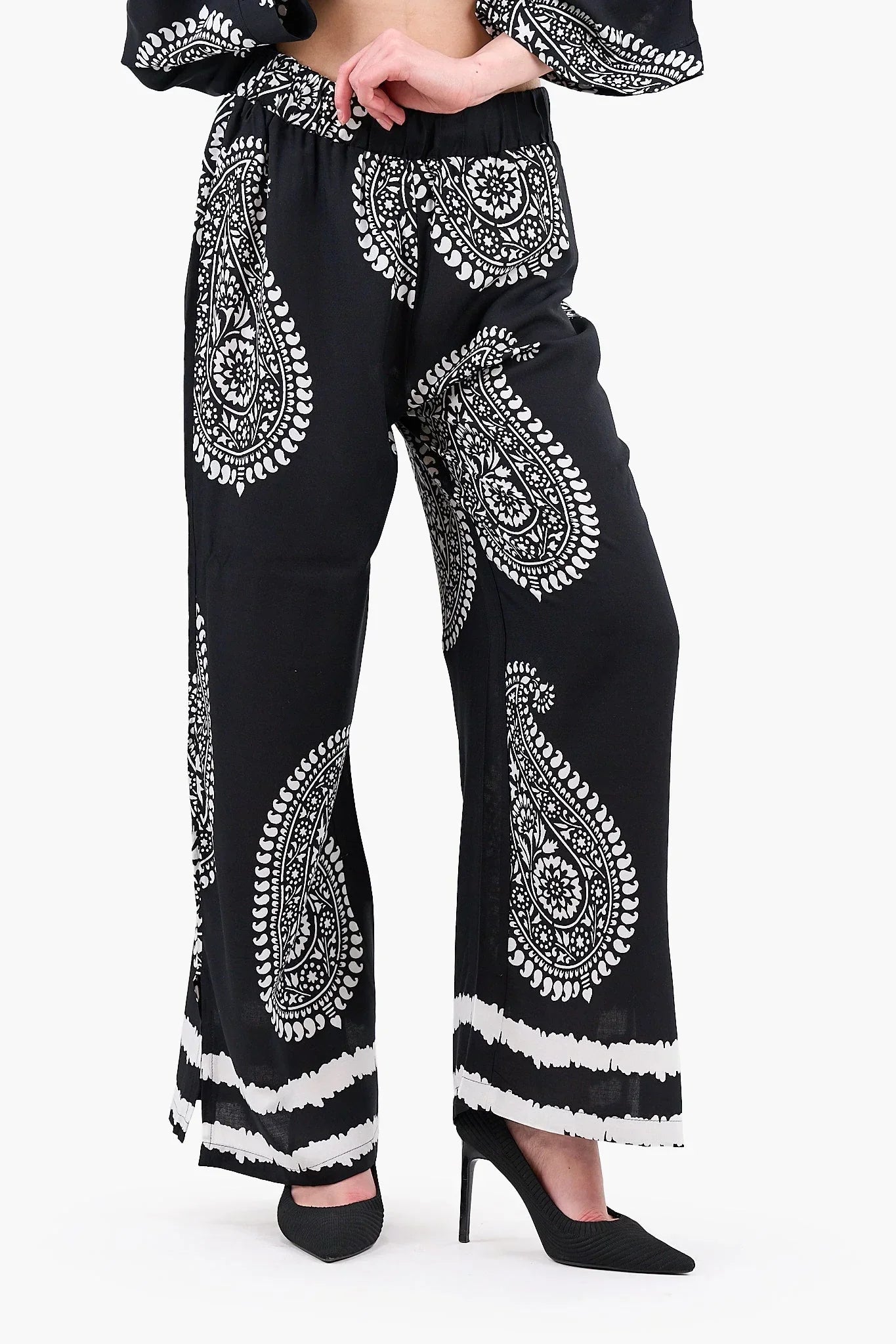 Clue - Black Bohemian Comfy Pants 1