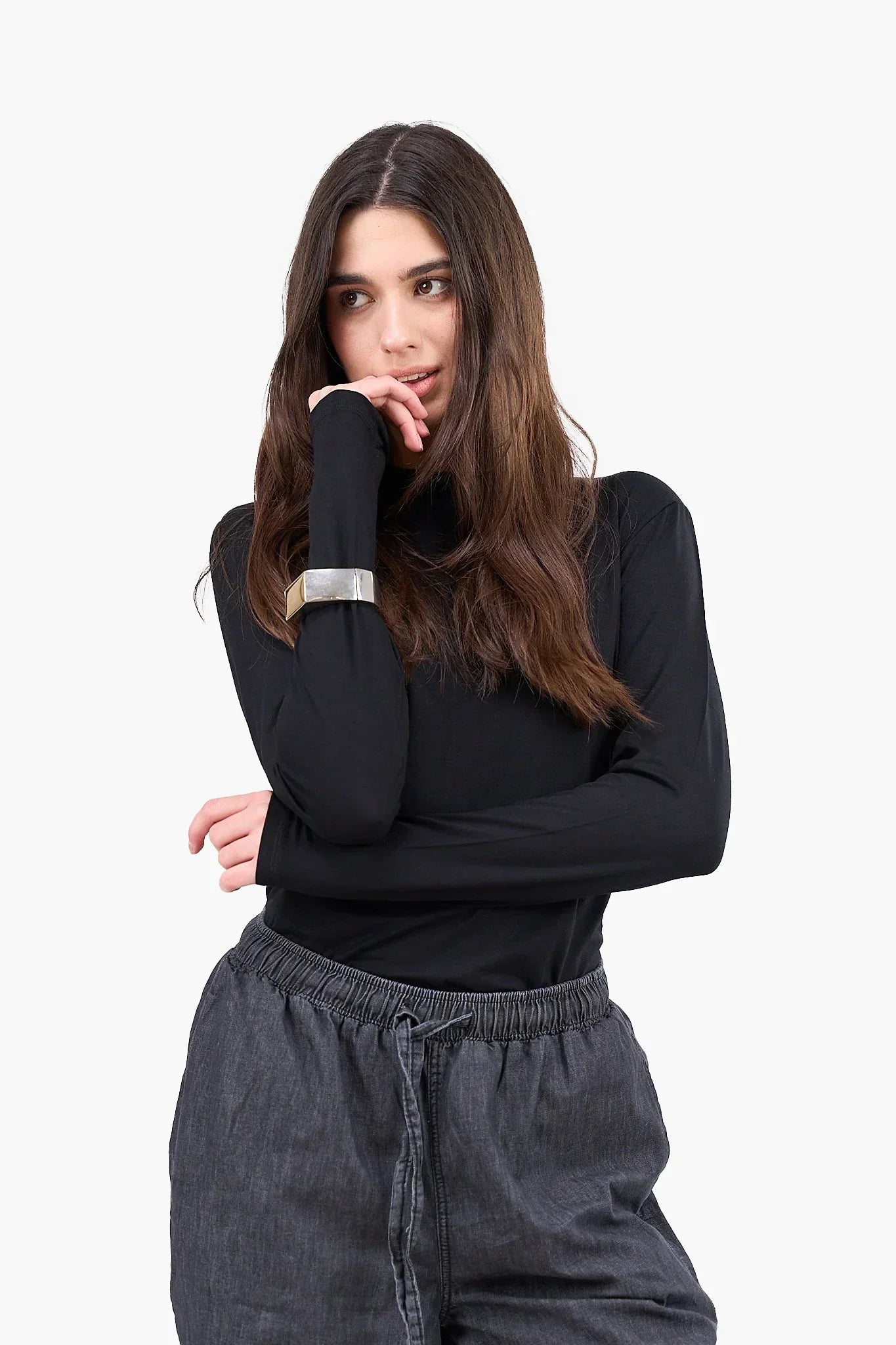 Clue - High Neck Basic Top 1