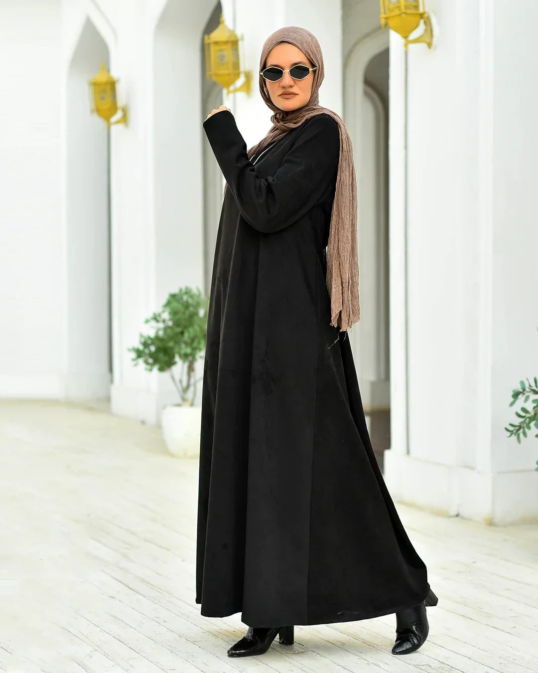 Queenza - ESSENCE SUEDE Basic Dress 2