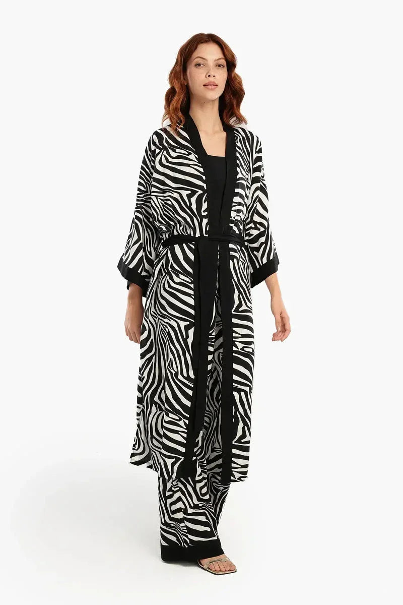 Zebra Pattern Robe - Carina 3