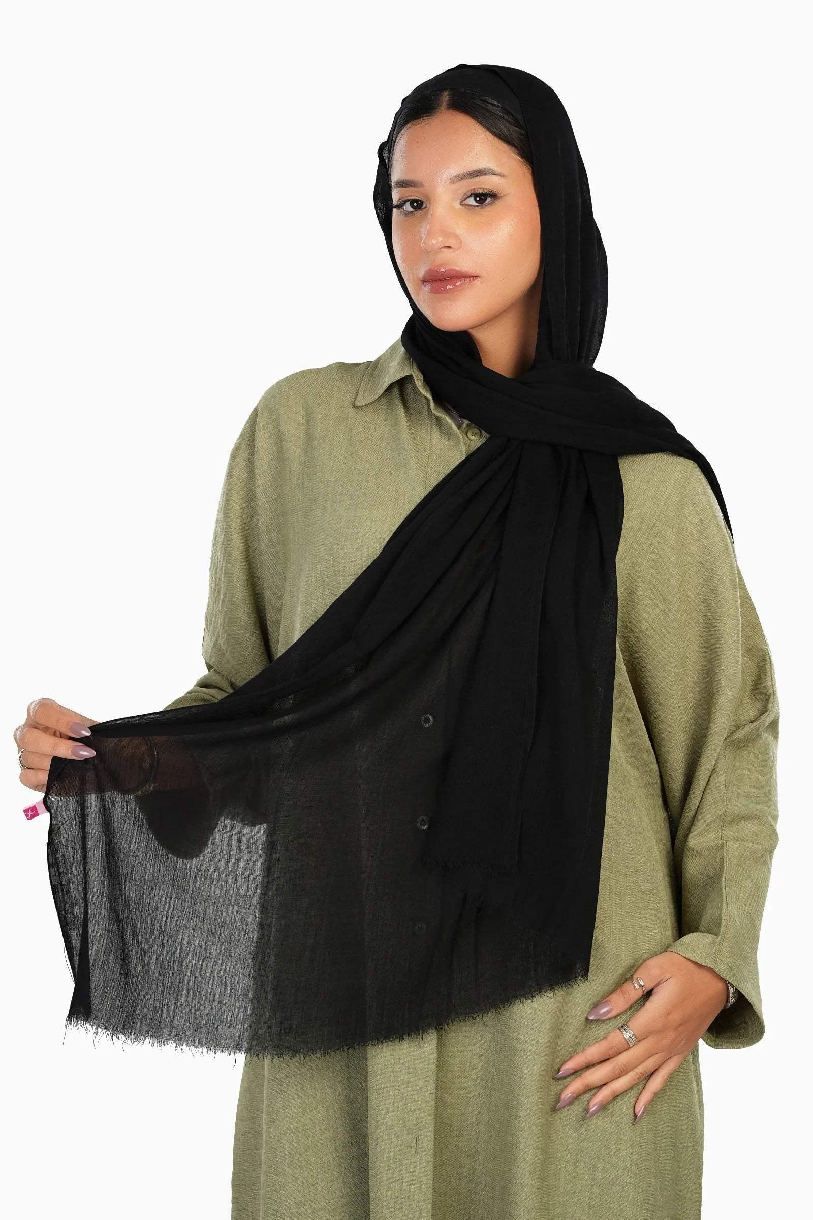 Carina - Cozy Crinkle Cotton Scarf 1