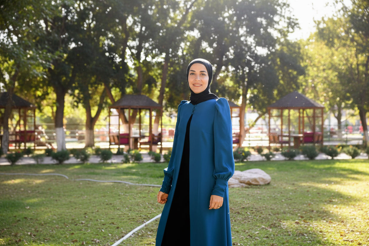 Reehan - Abaya with buttons 1