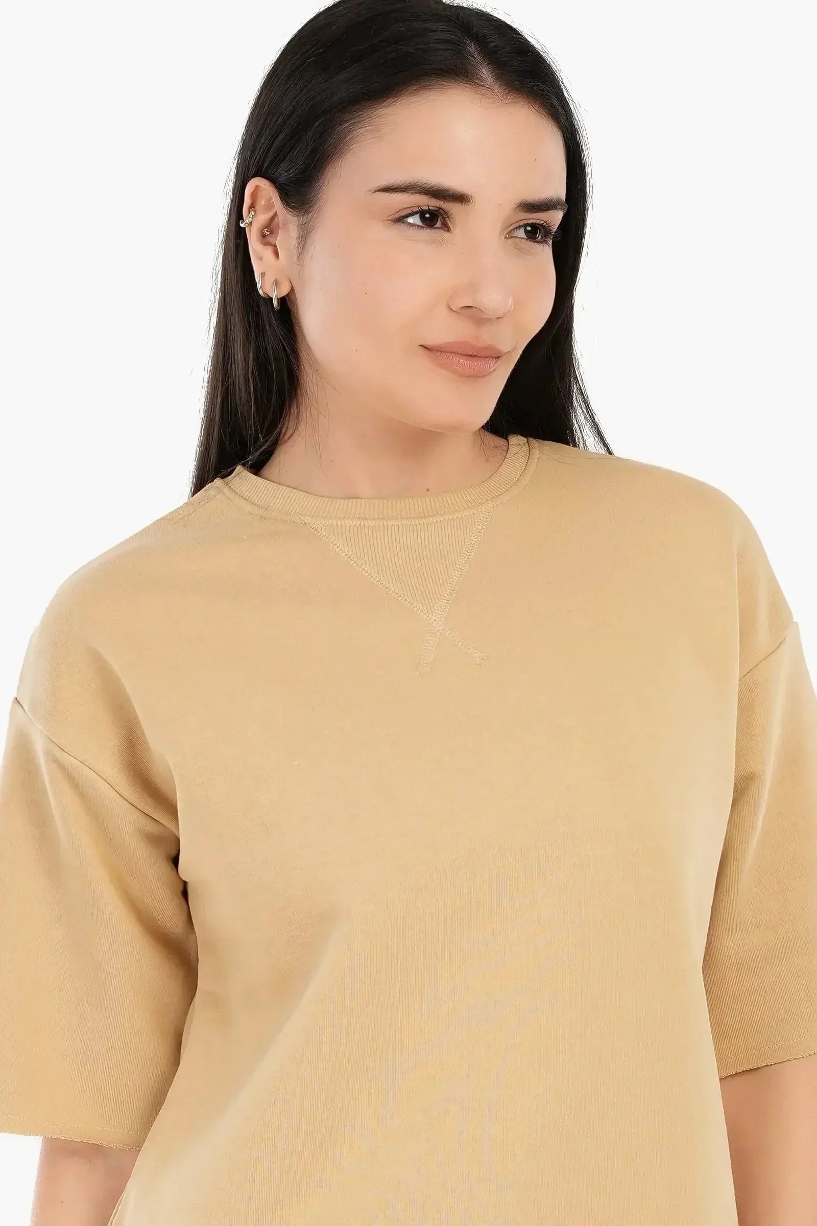 Carina - Ribbed Crew Neck T-Shirt 8