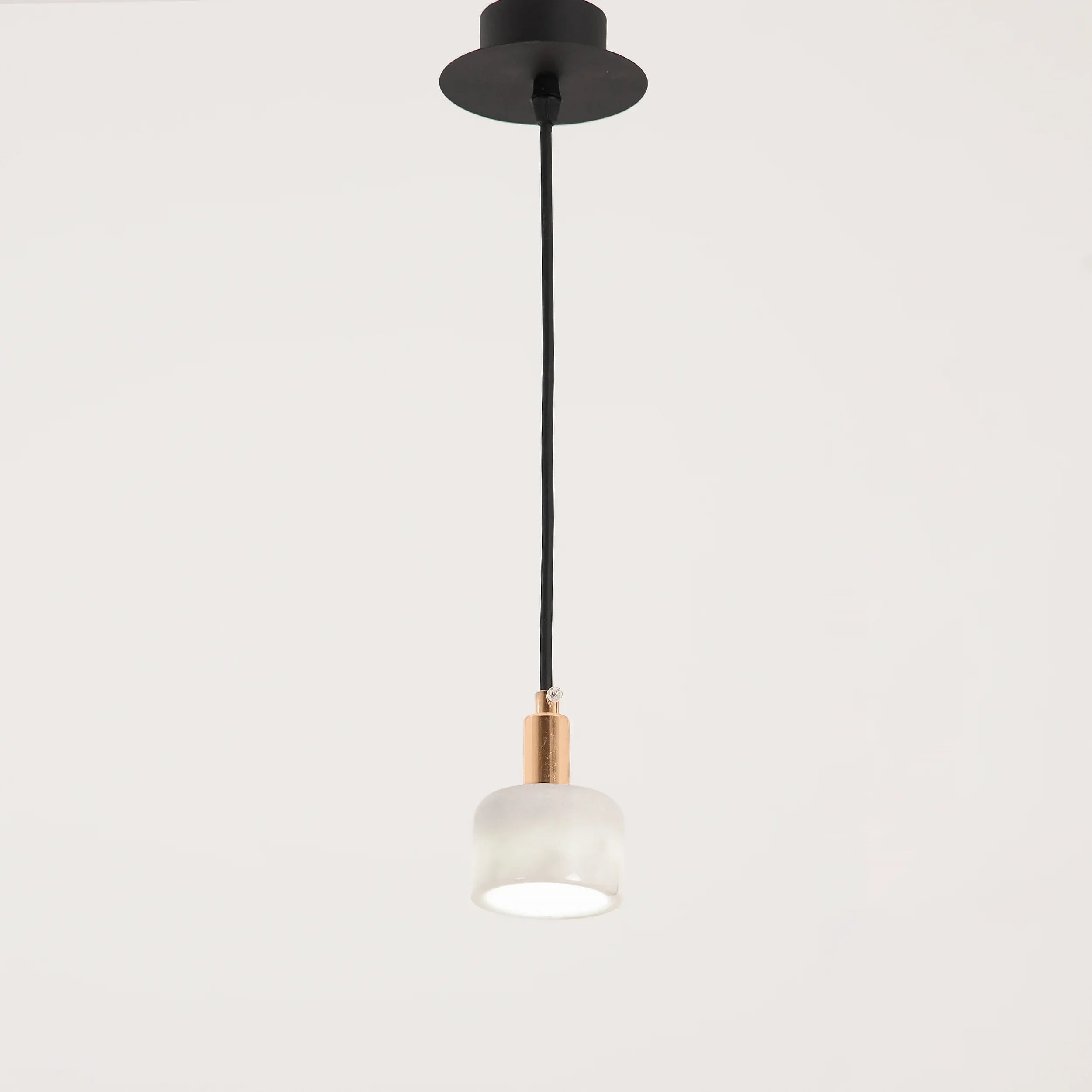 EgyVolt - Lustro pendant | Carrara 1