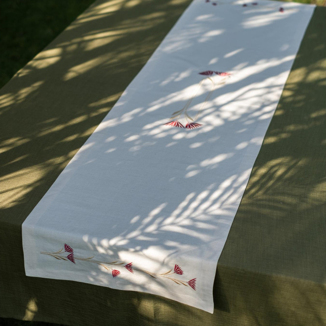 Eternal Linen Table Runner - Ticas