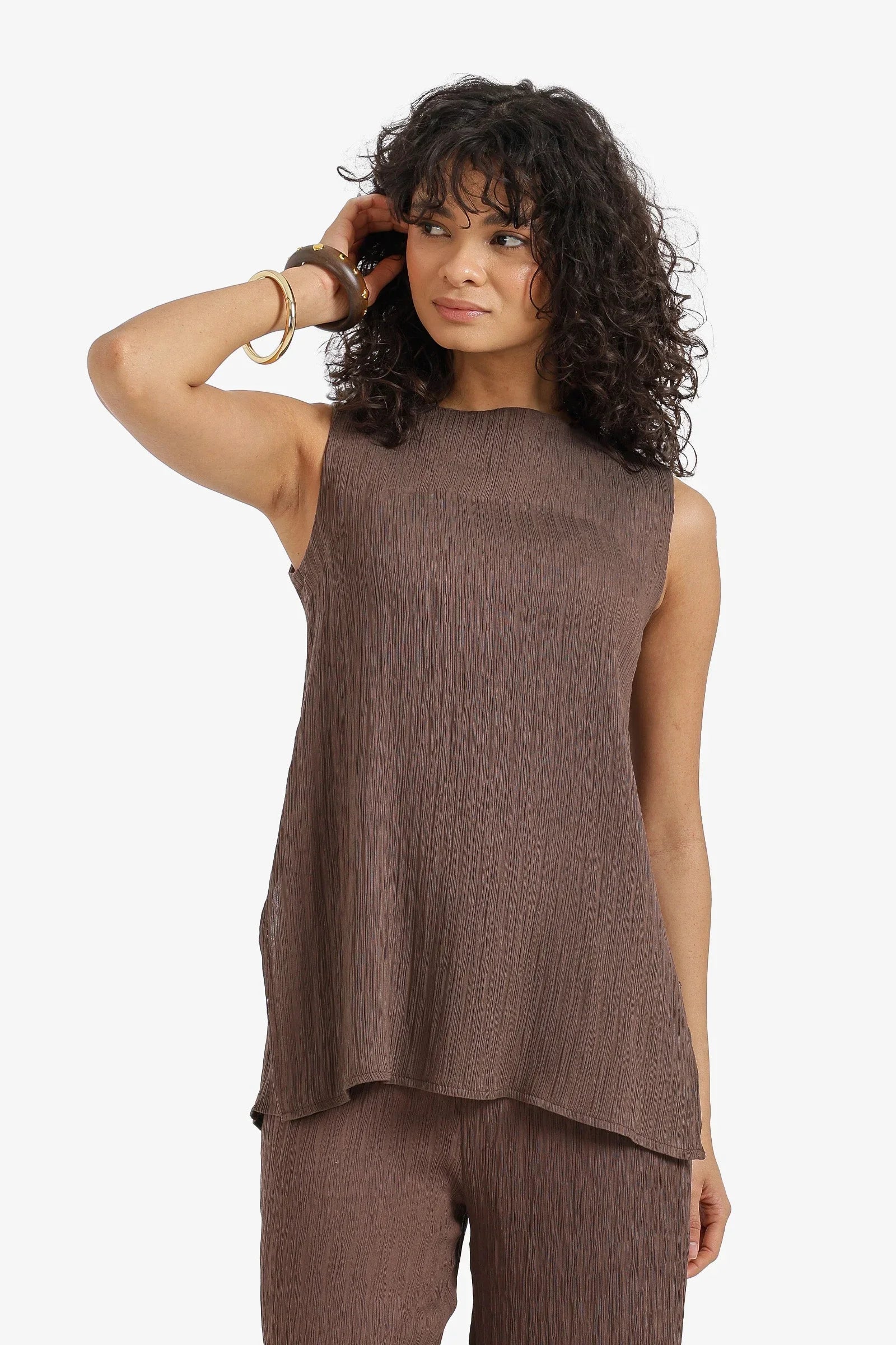 Relaxed Sleeveless Blouse - Clue - Babazzaro