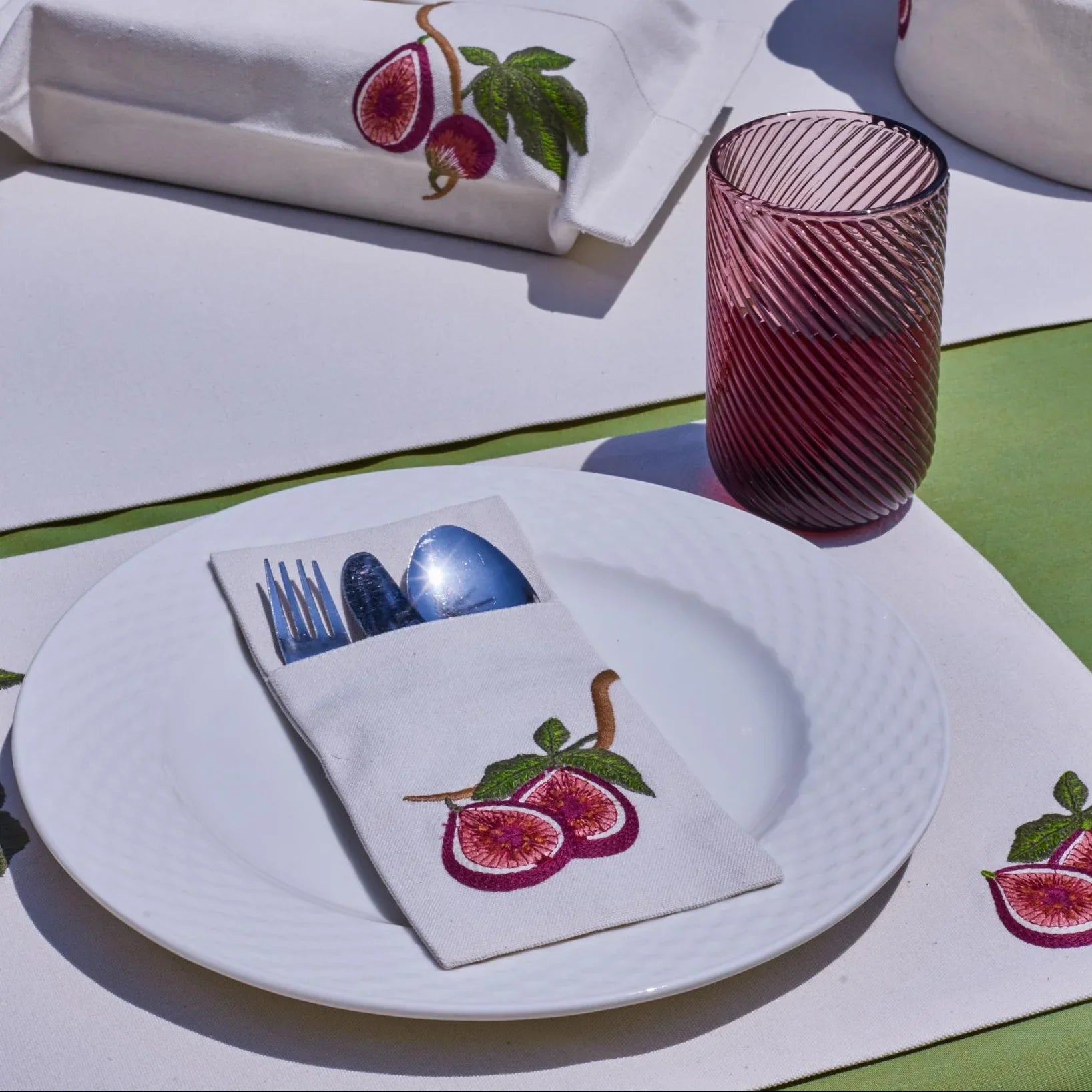 Fig Field Cutlery Sleevess Set - Ticas