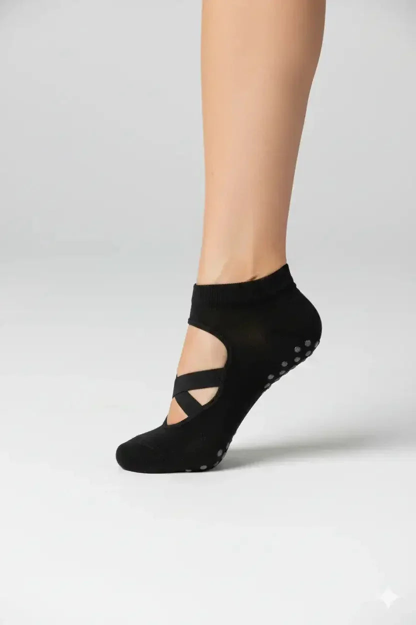 Carina - Ballet Grip Ankle Socks 1