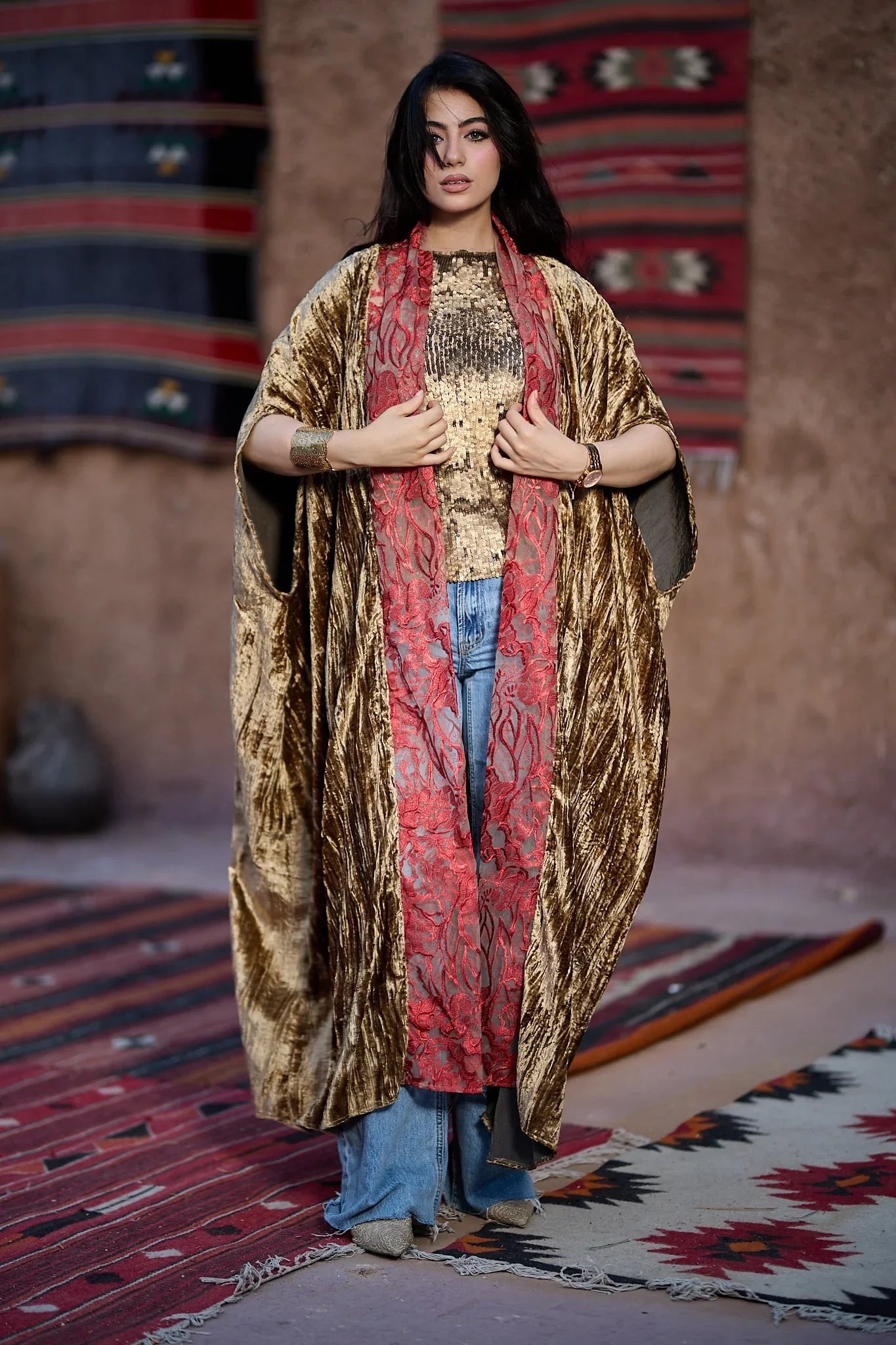 Dress Code - Golden royal 1