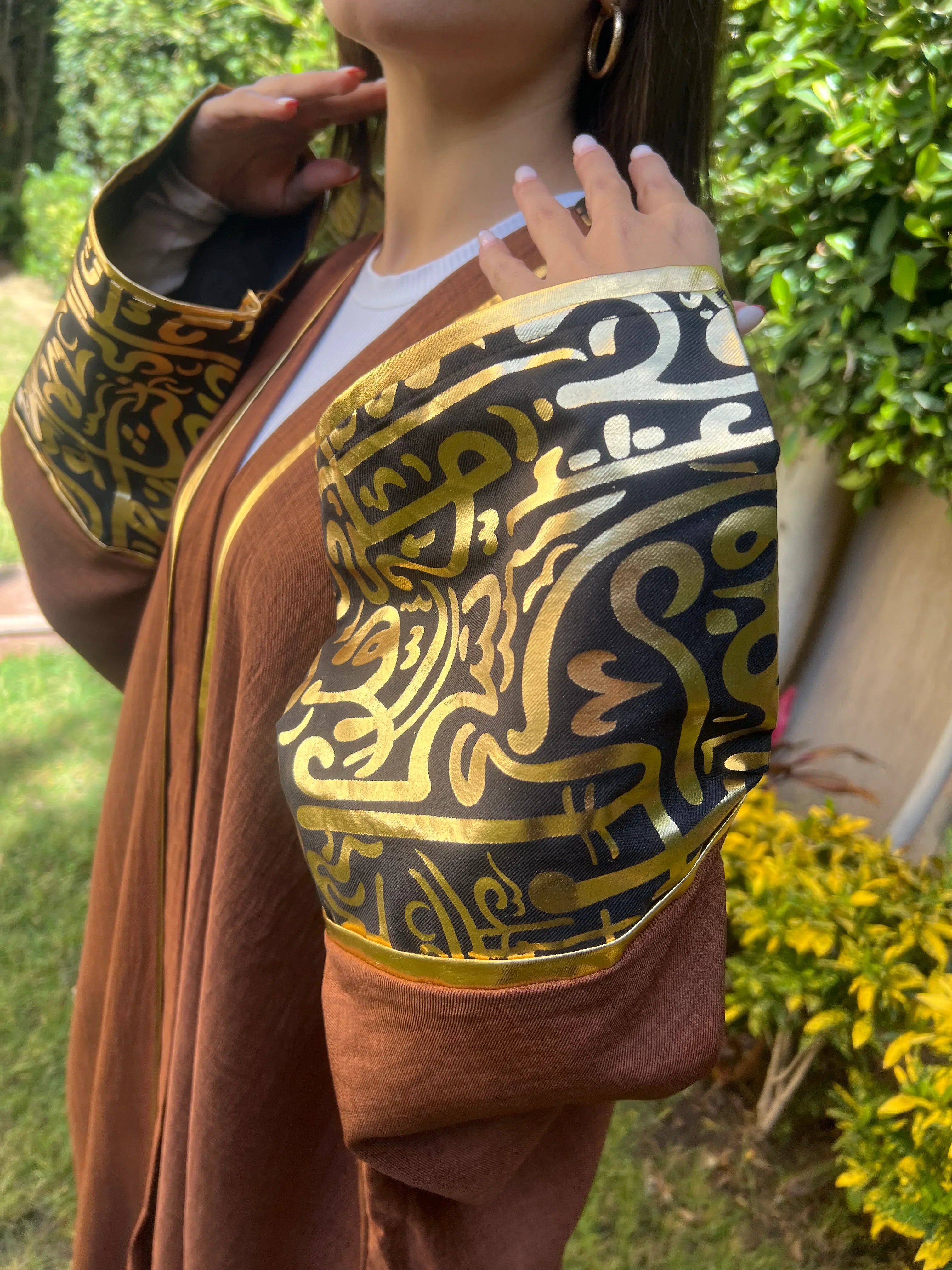 Urbantique - Brown Kaftan with Gold Arabic Letters 5