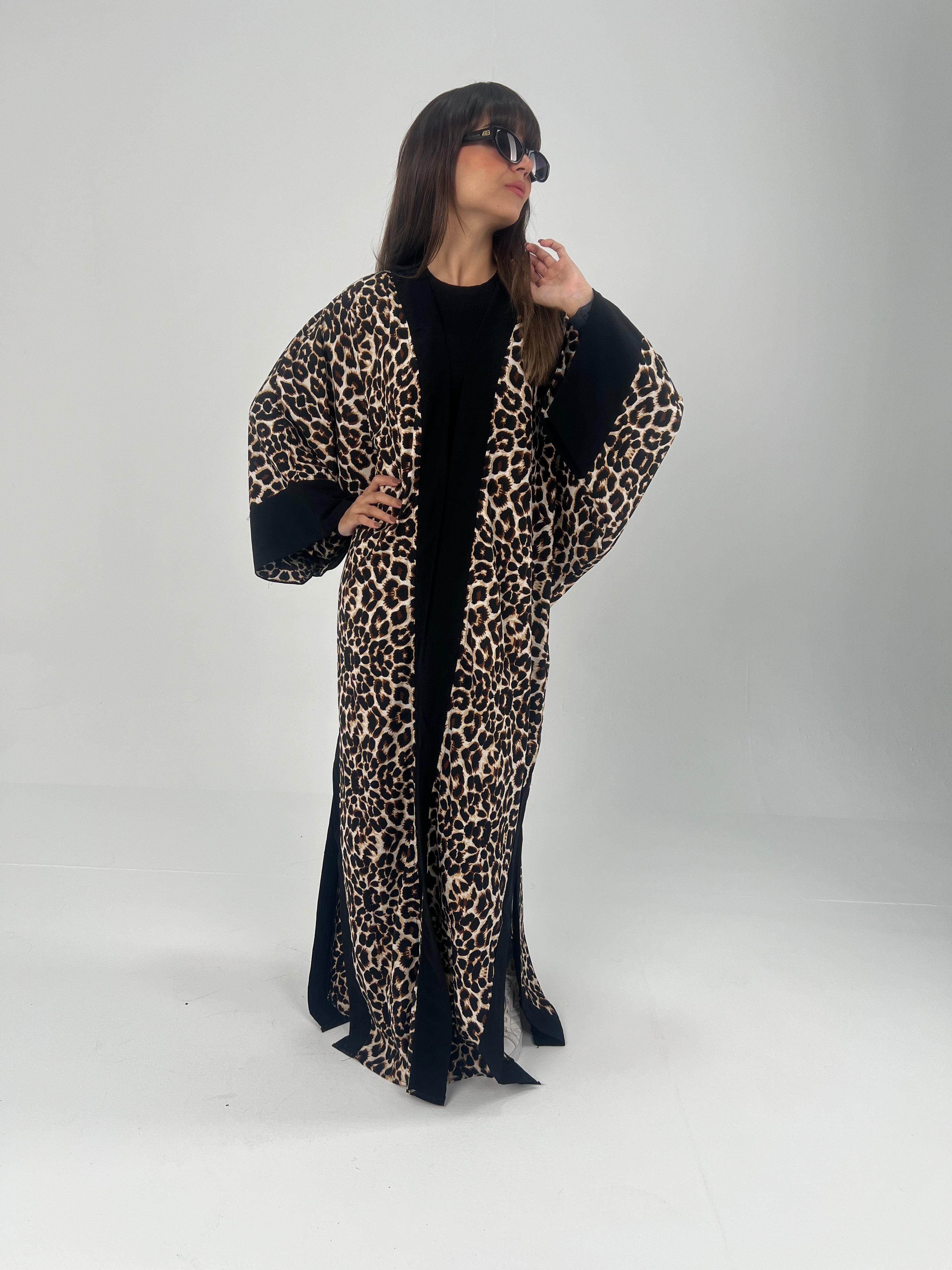Urbantique - Tiger Print Kaftan 2