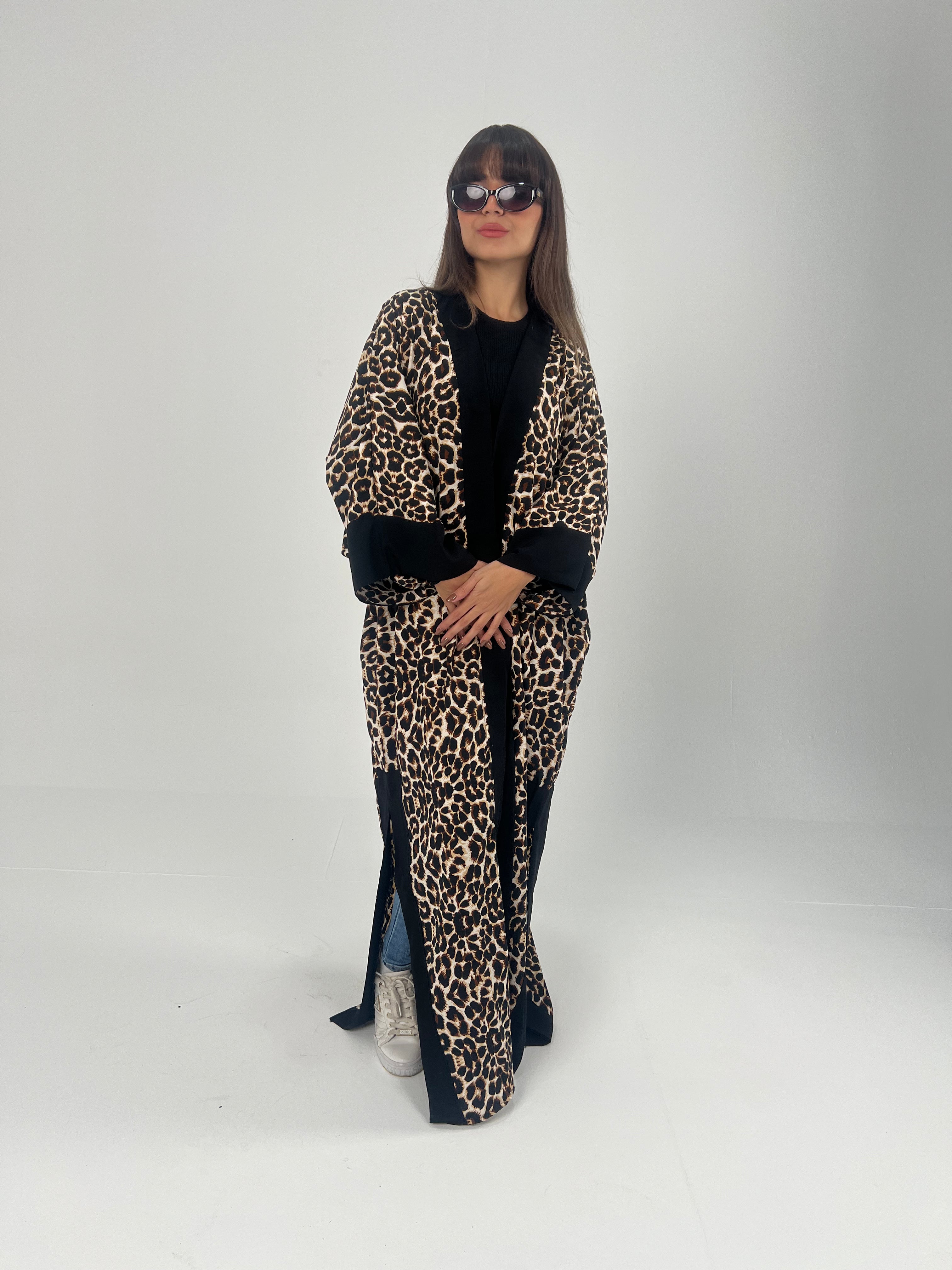 Urbantique - Tiger Print Kaftan 3