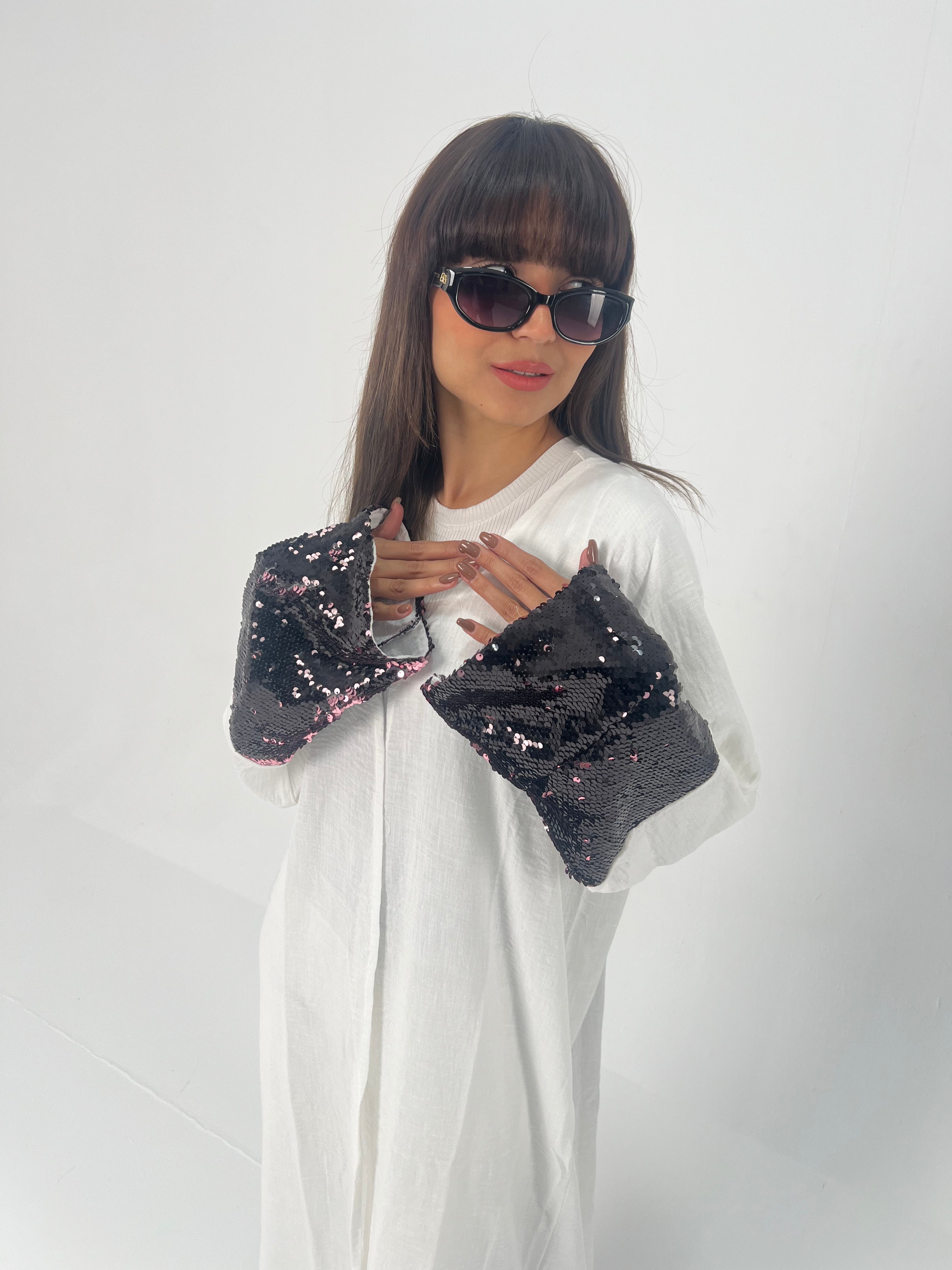 Urbantique - White Moroccan Kaftan Embroidered with Sequins 5