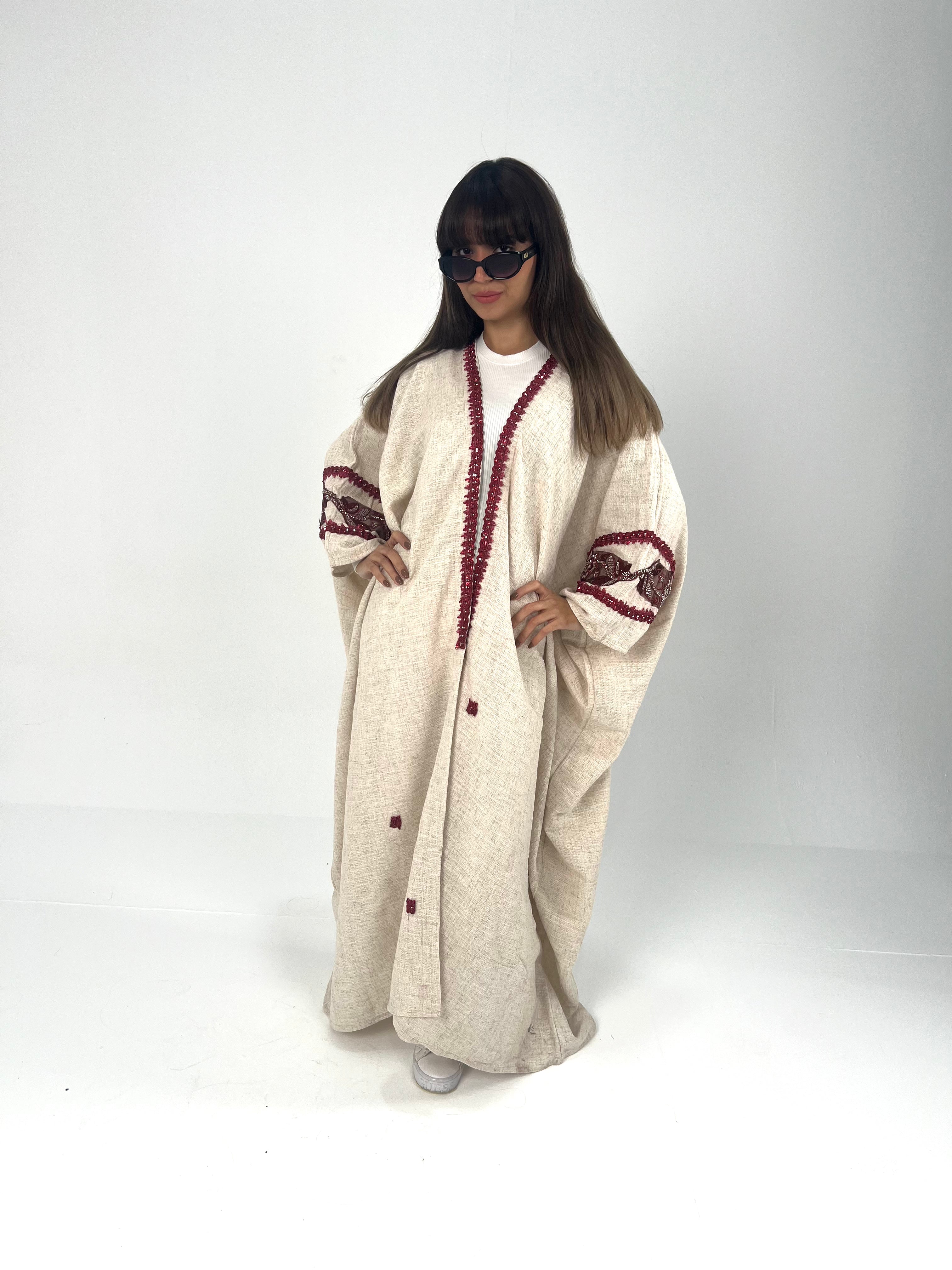 Urbantique - Beige Kaftan Embroidered in Burgundy 1