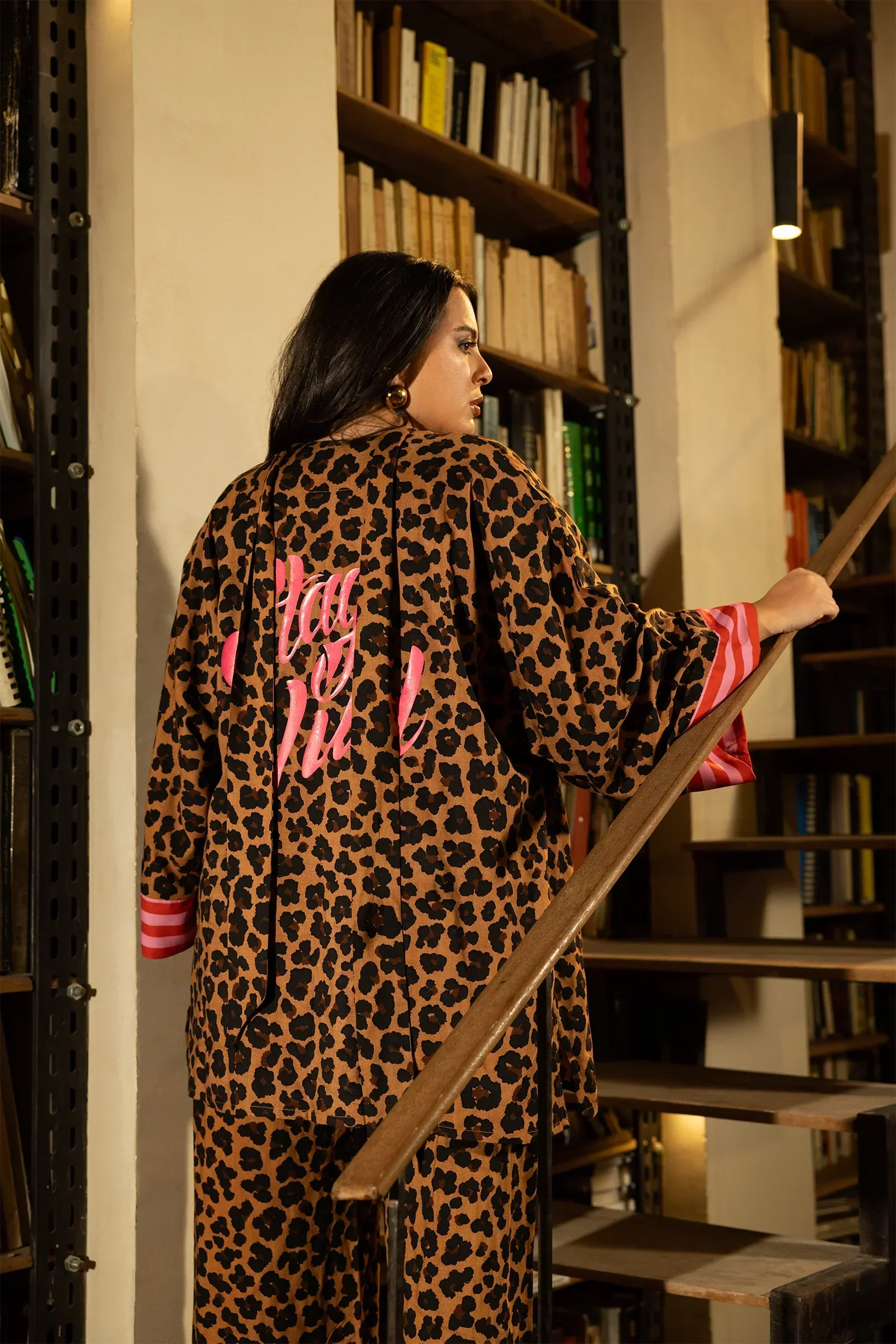Clue - Leopard Print Tencel Kimono 2