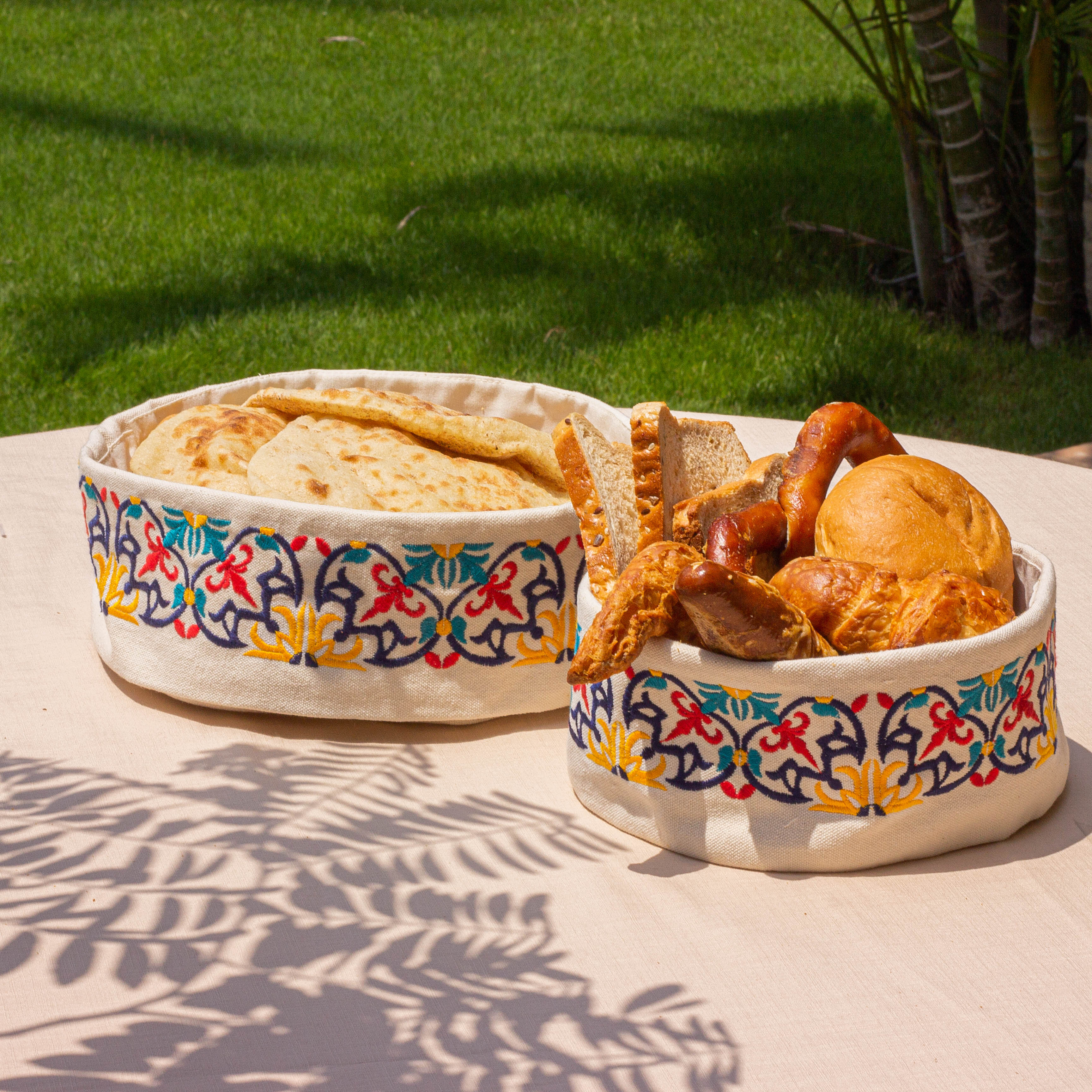 Floral Tiles Breadbasket - Ticas 1