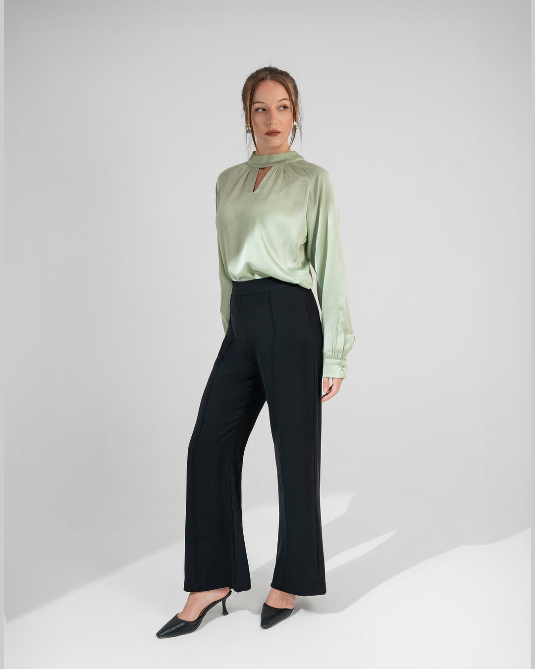 KC Shop - Black High-Waist Flared Trousers 4