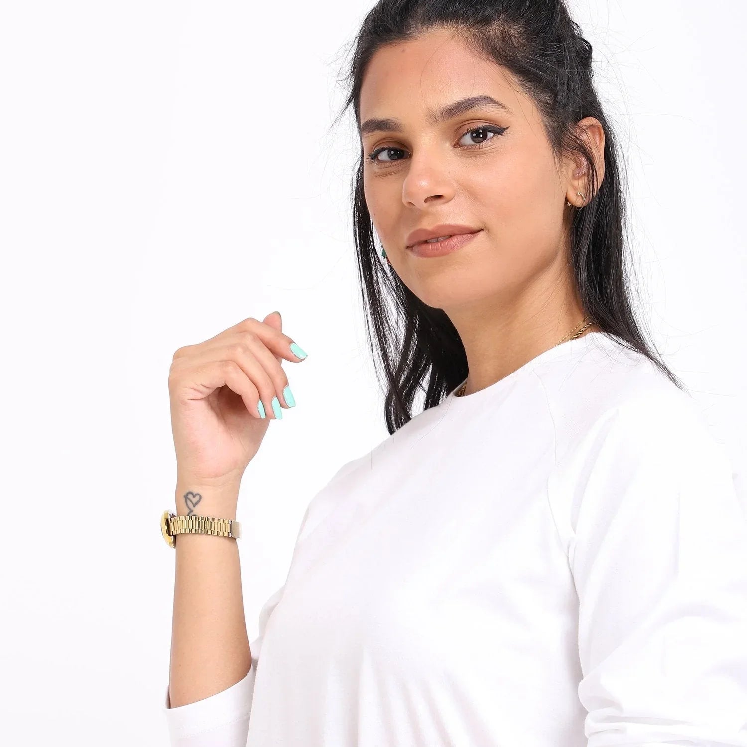 Basic Long Sleeve Round Neck T-shirt Off White - NAS Trends 3